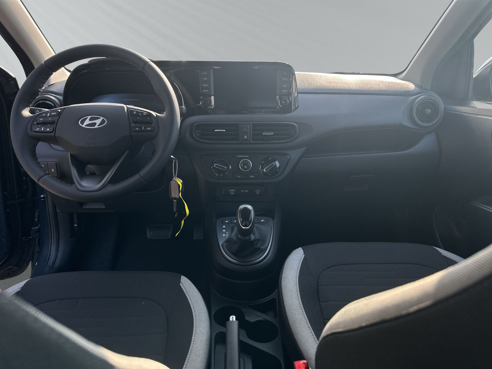 i10 MY25 1.0 A/T TREND +NAVI+KAMERA+CARPLAY+PDC+