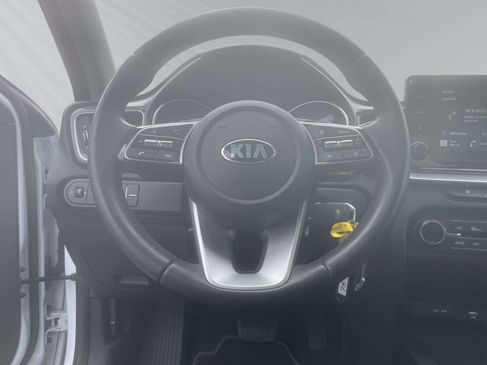 XCeed 1.5 T-GDI Spirit+LANE+PDC+CAM+KLIMAAT+