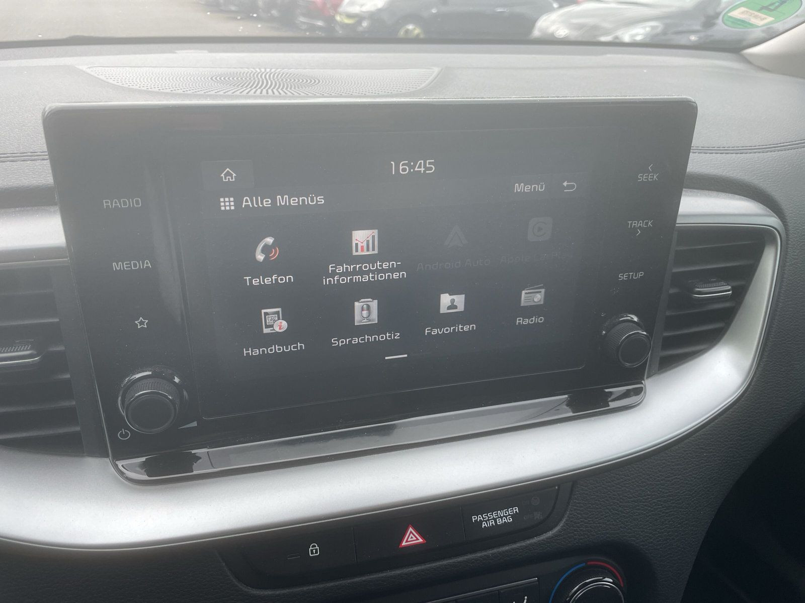 XCeed 1.5 T-GDI Spirit+LANE+PDC+CAM+KLIMAAT+