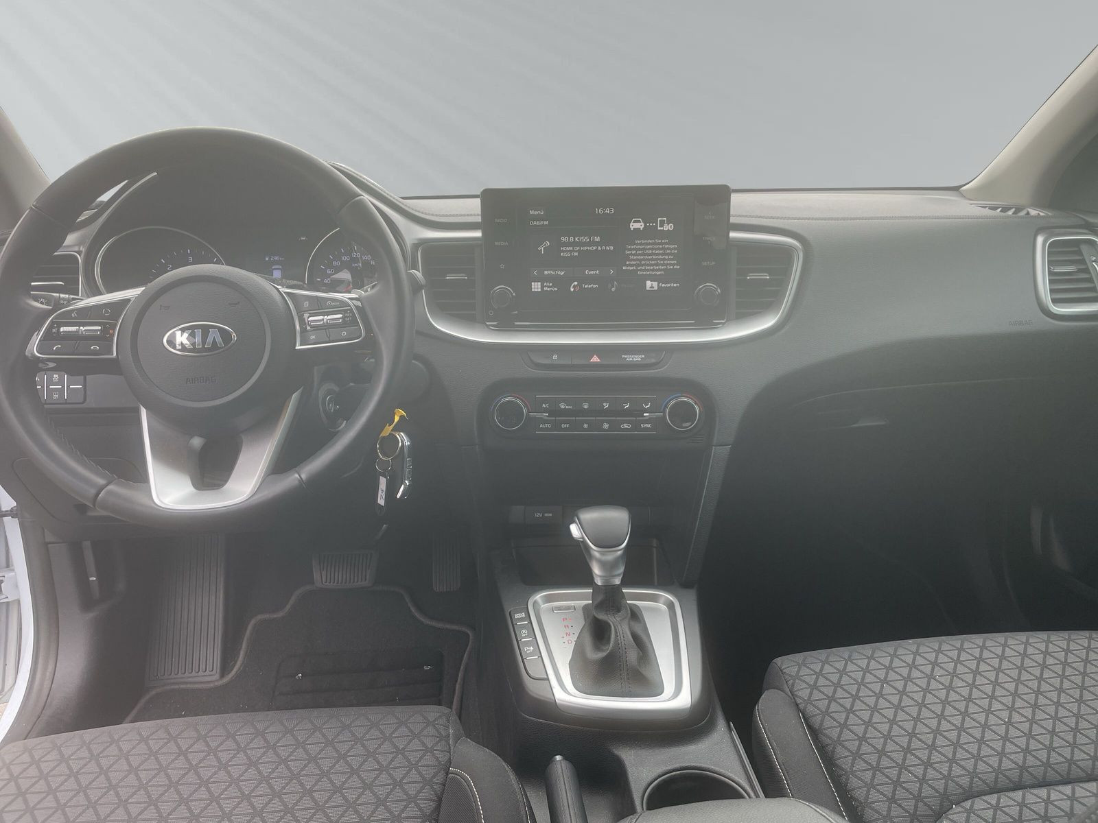XCeed 1.5 T-GDI Spirit+LANE+PDC+CAM+KLIMAAT+