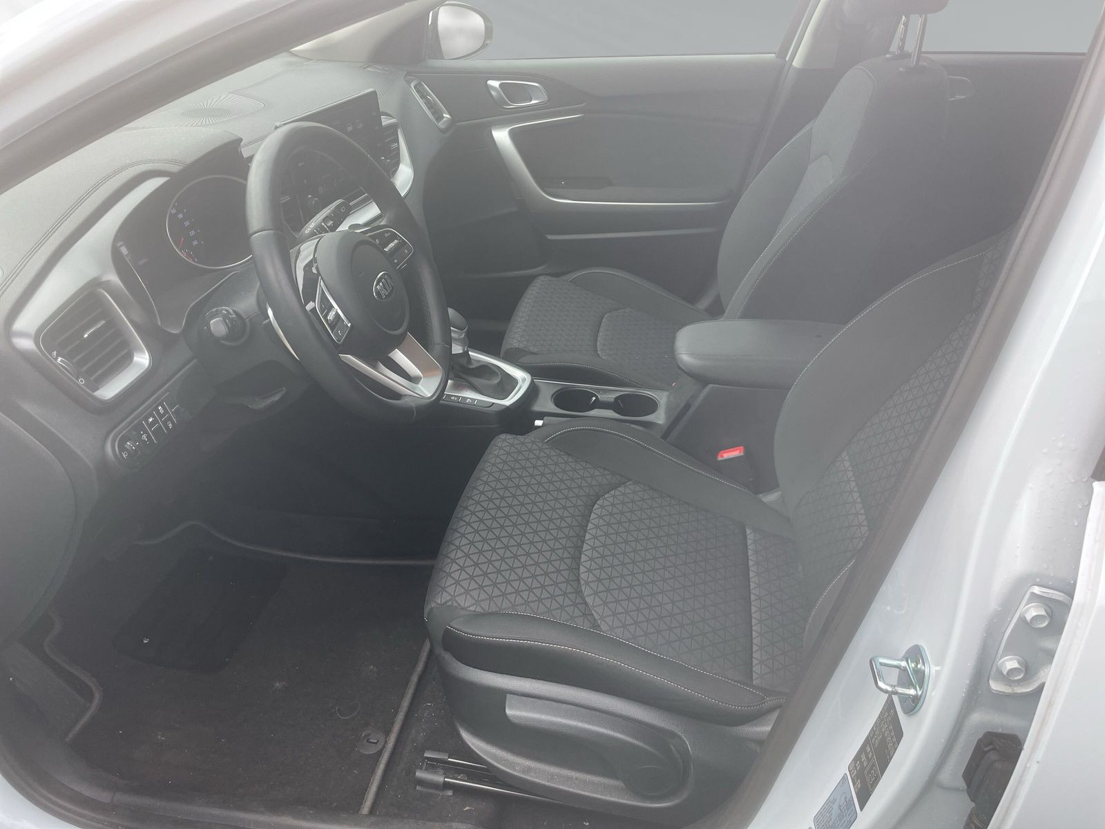 XCeed 1.5 T-GDI Spirit+LANE+PDC+CAM+KLIMAAT+