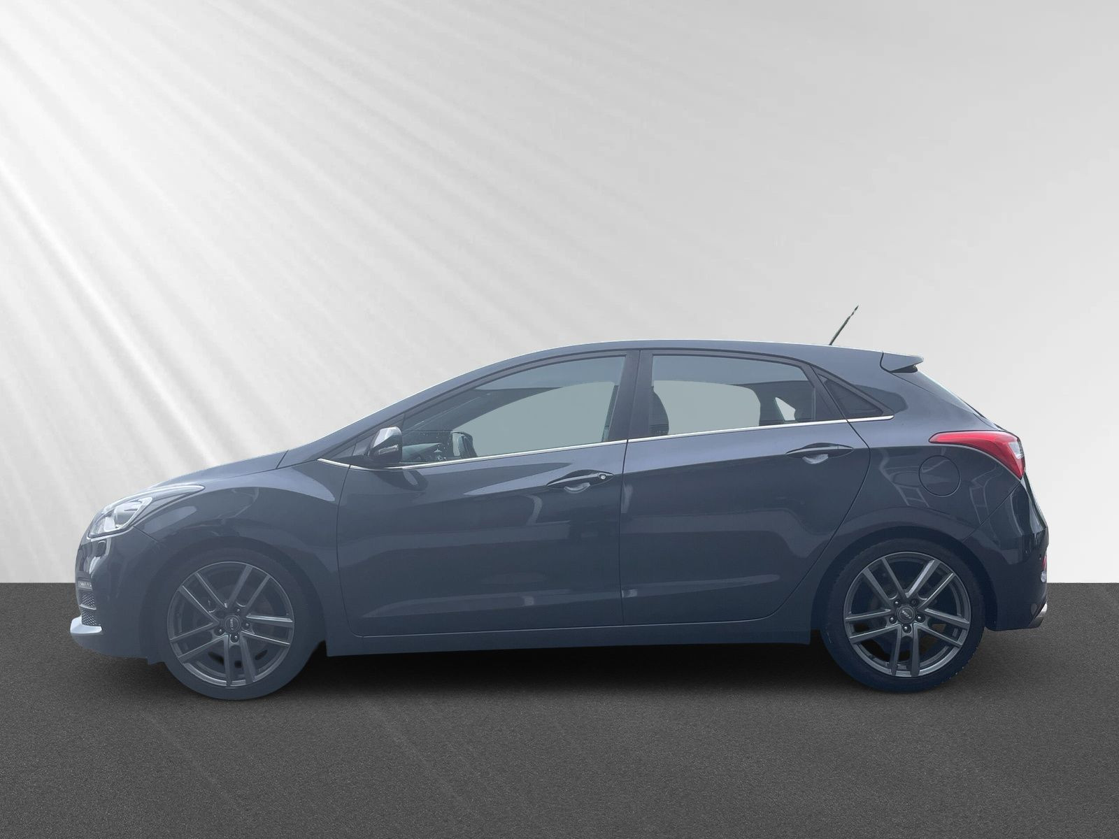 i30 1.6 Turbo +LSENS+XENON+KLIMAAT+PDC++