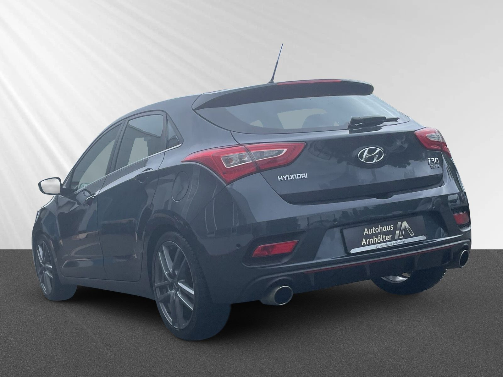 i30 1.6 Turbo +LSENS+XENON+KLIMAAT+PDC++
