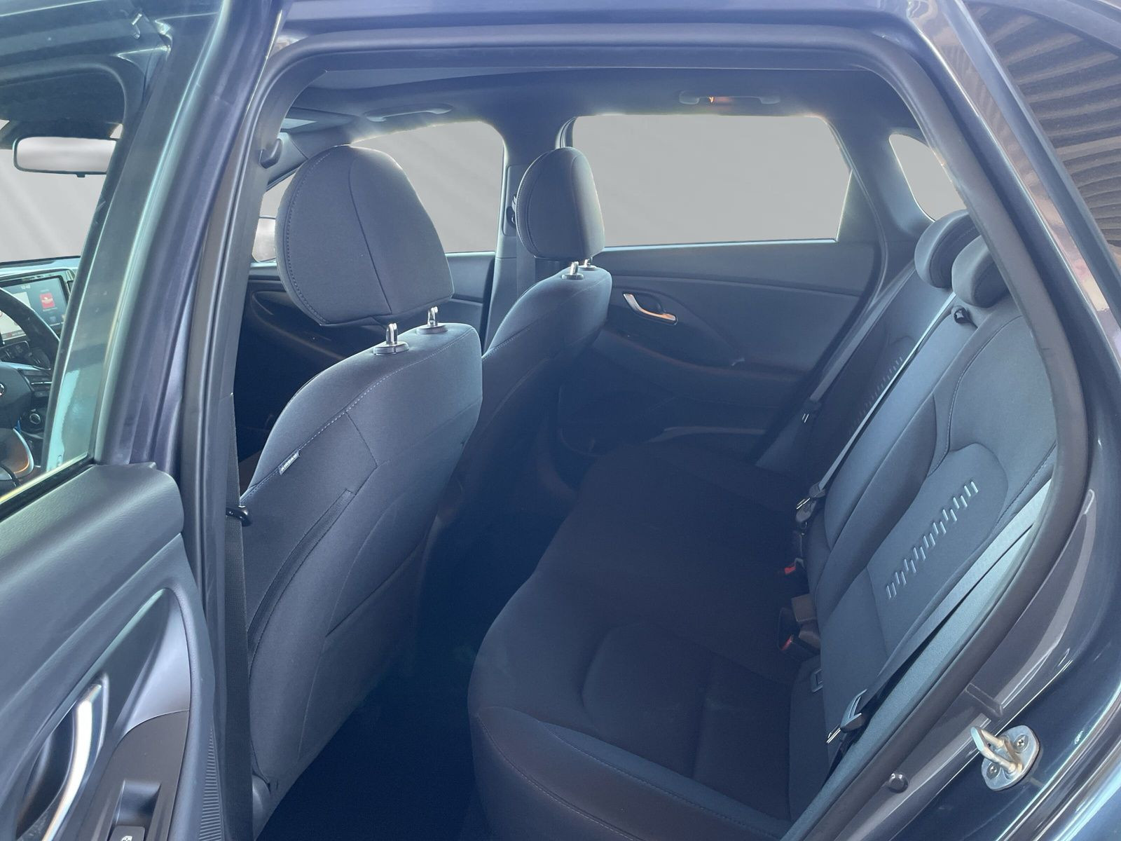 i30 1.4 T-GDI PASSION+ NAVI+PDC+KAMERA+SHZ+ALLW+
