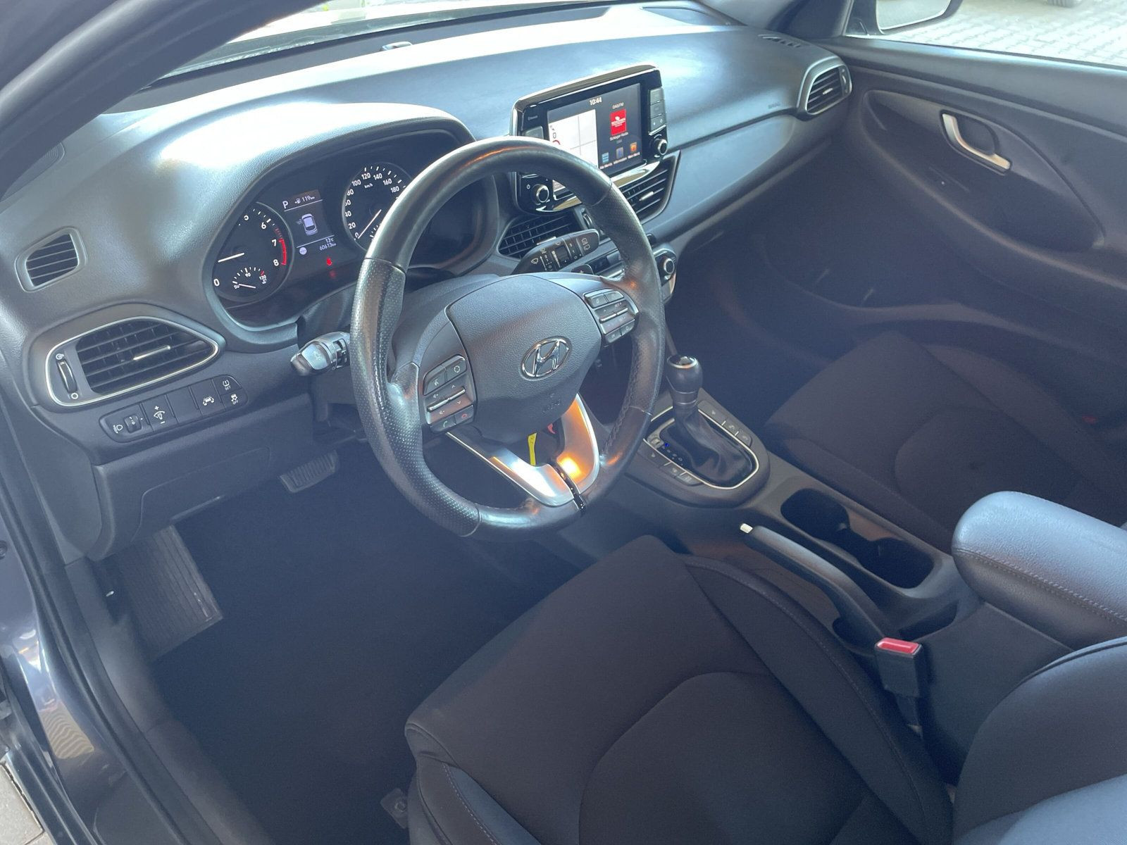 i30 1.4 T-GDI PASSION+ NAVI+PDC+KAMERA+SHZ+ALLW+