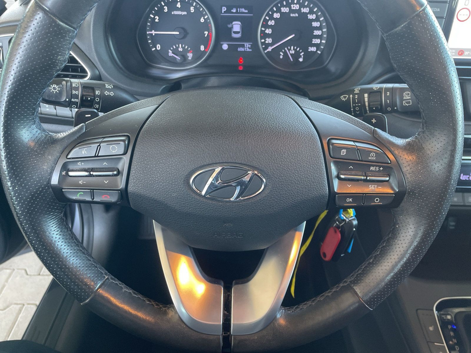 i30 1.4 T-GDI PASSION+ NAVI+PDC+KAMERA+SHZ+ALLW+