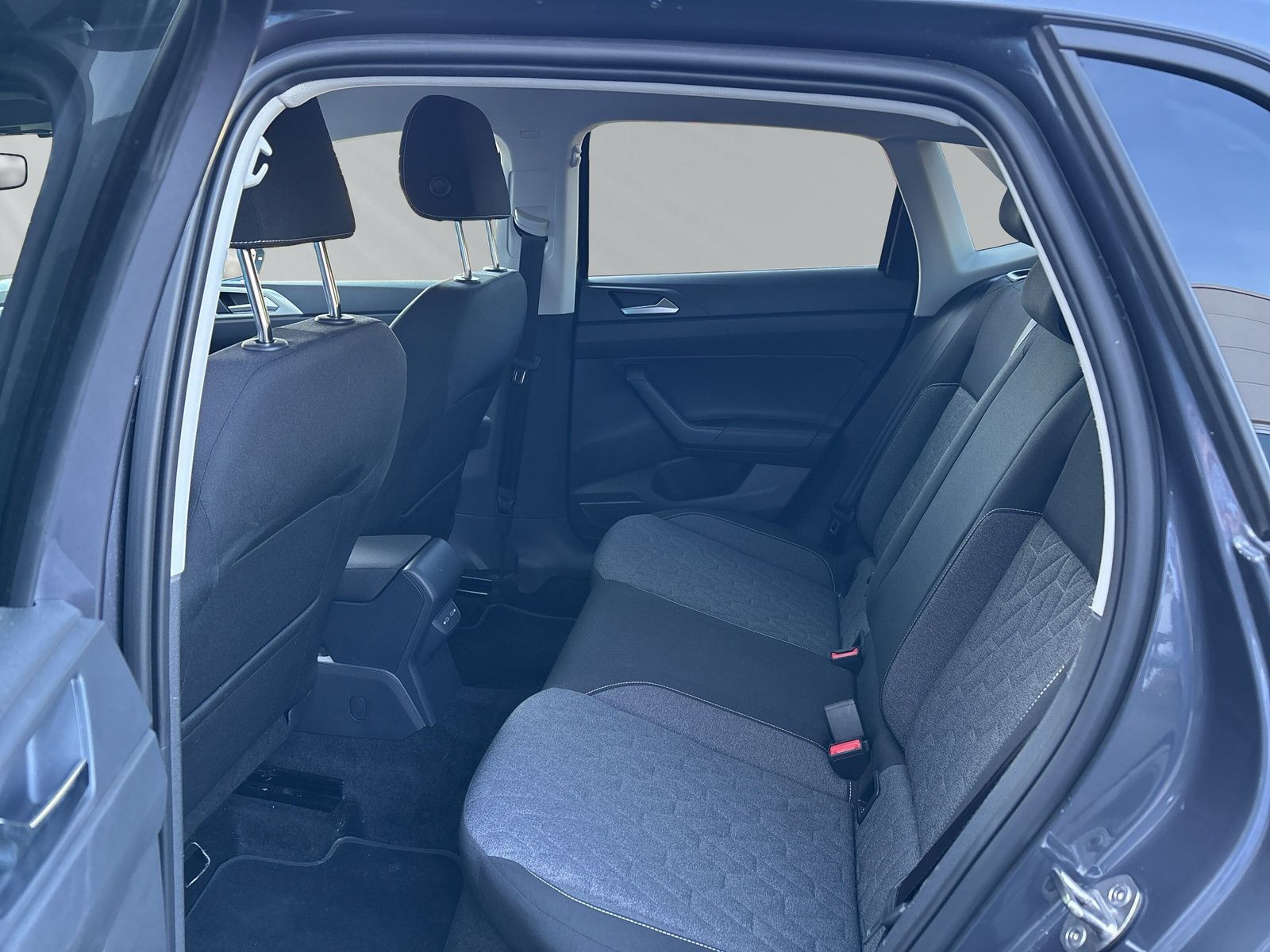 Polo Move 1.0+CARPLAY+PDC+NAV+LED+ALU