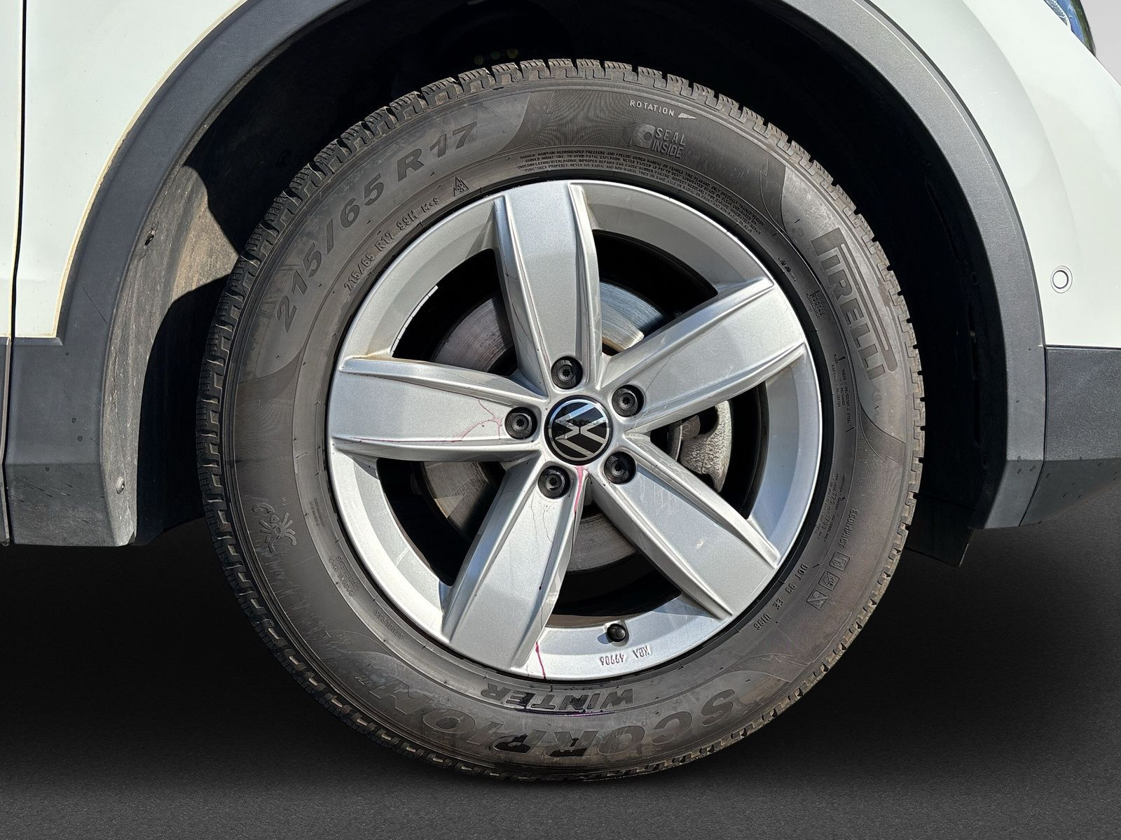 Tiguan Elegance 1.5+NAV+PDC+CAM+KLIM+