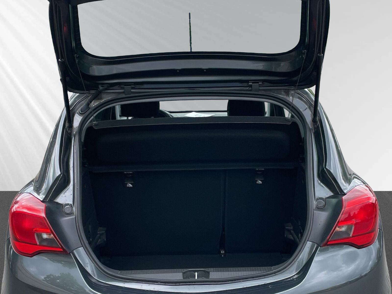 Corsa E 1.4 Active+SHZ+LHZ+KLIMA+PDC+LSENS+