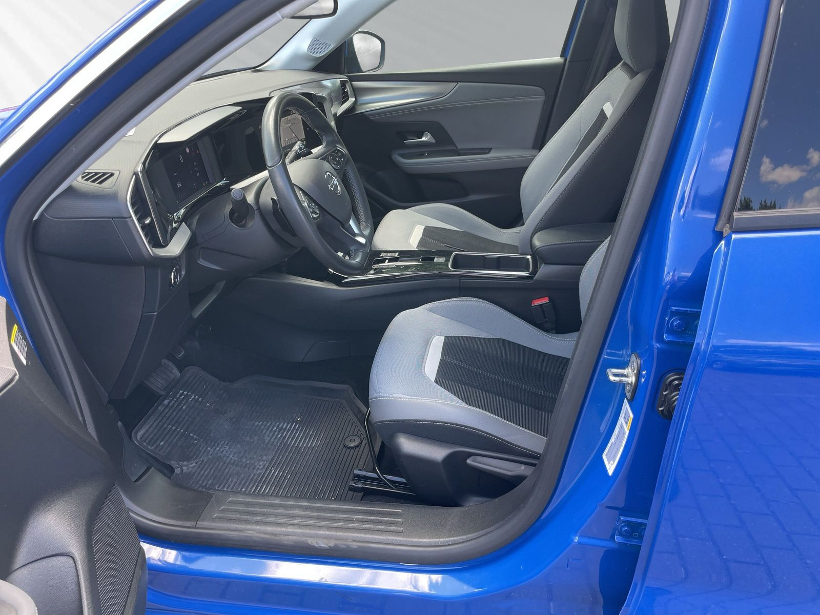 Mokka Business Elegance 1.2+SHZ+LHZ+CAM+PDC+NAV+