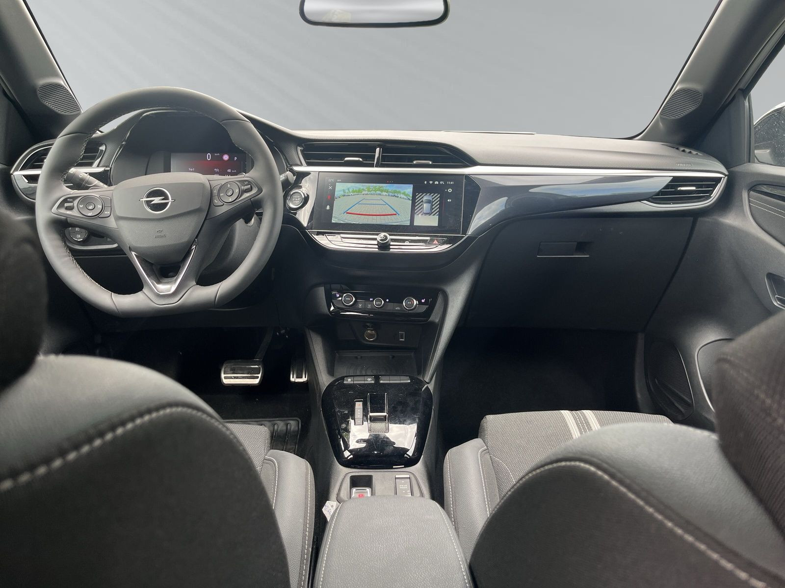 Corsa GS 1.2 CAM+PDC+NAV+TOTWINKEL+CARPLAY+