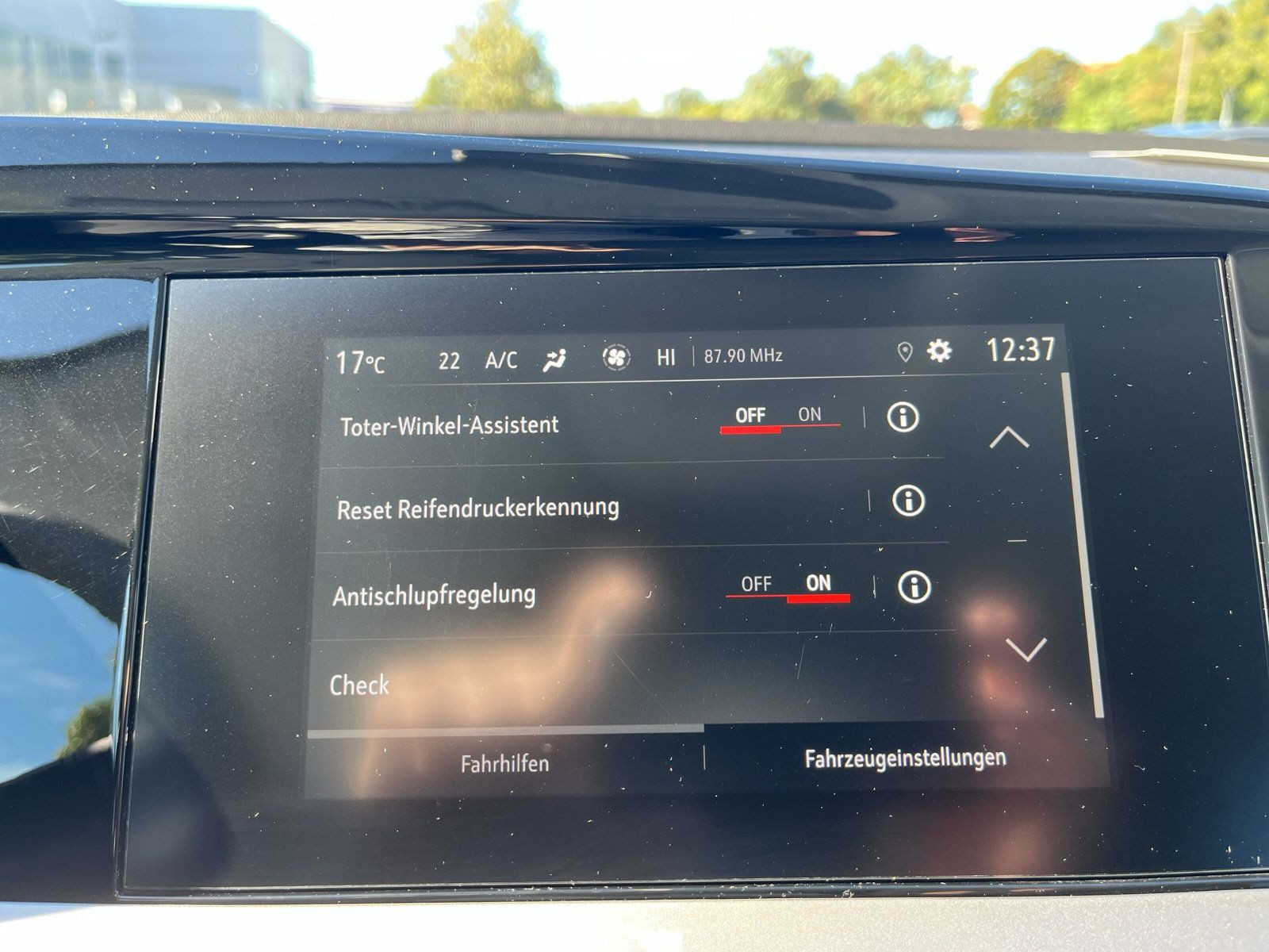 Grandland ENJOY 1.2 +Turbo+SHZ+LHZ+PDC+CARPLAY++