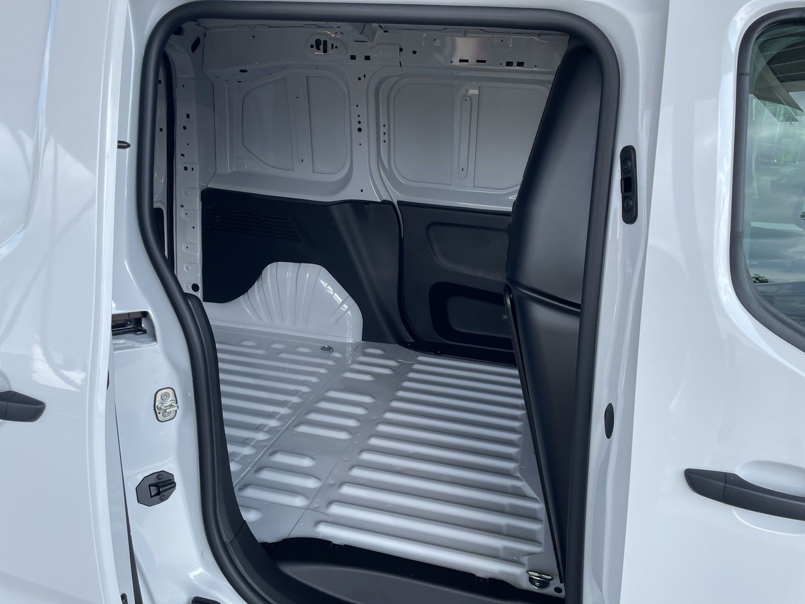 Berlingo 1.5 Kasten L1H1 BlueHDi100 102PS KLIMA+