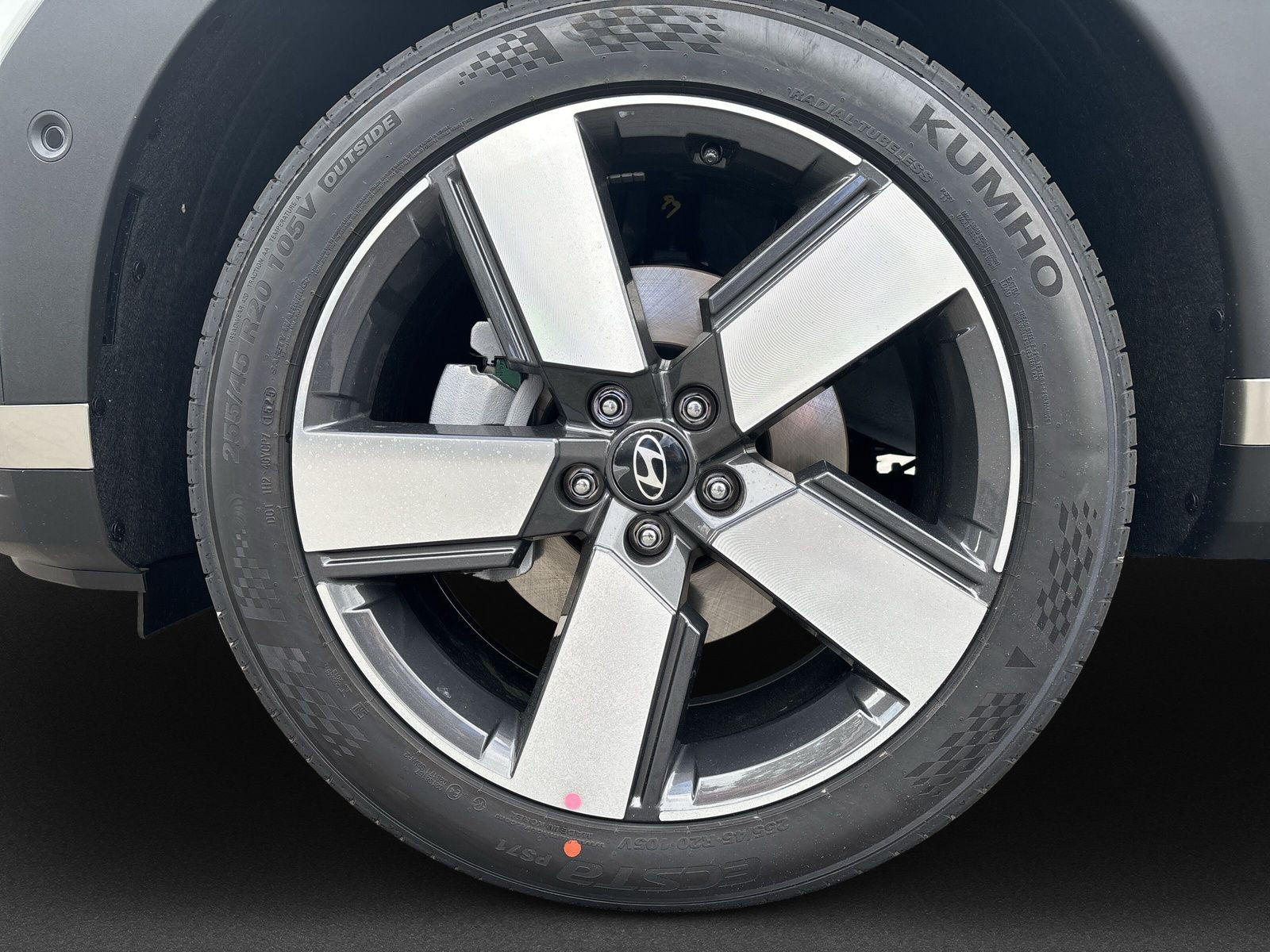 SANTA FE PHEV 1.6T-GDi Signature+Komfort+Technik