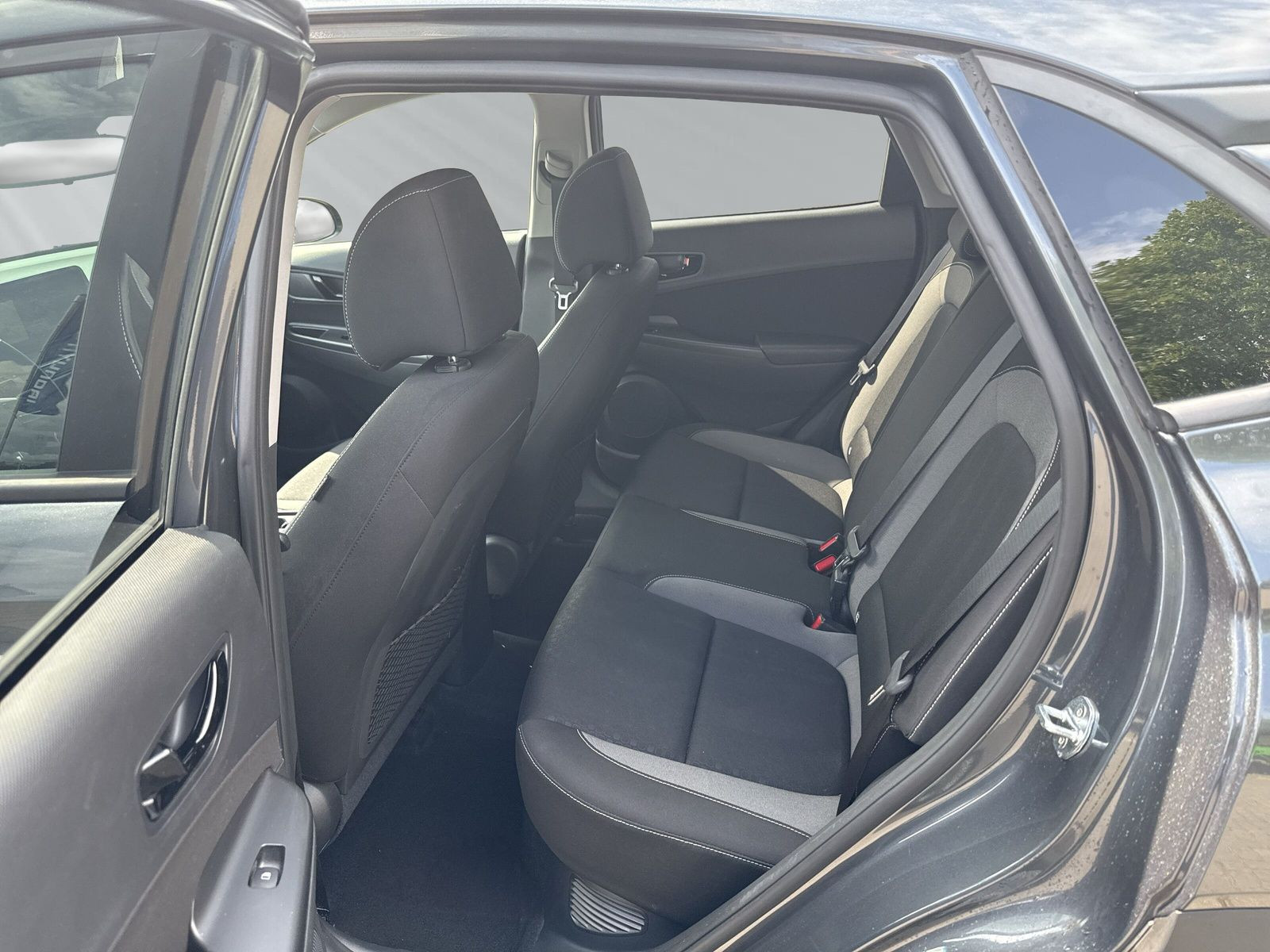 KONA HBYRID TREND 1.6 DCT +KAM+NAV+SHZ+LHZ+ALLW+