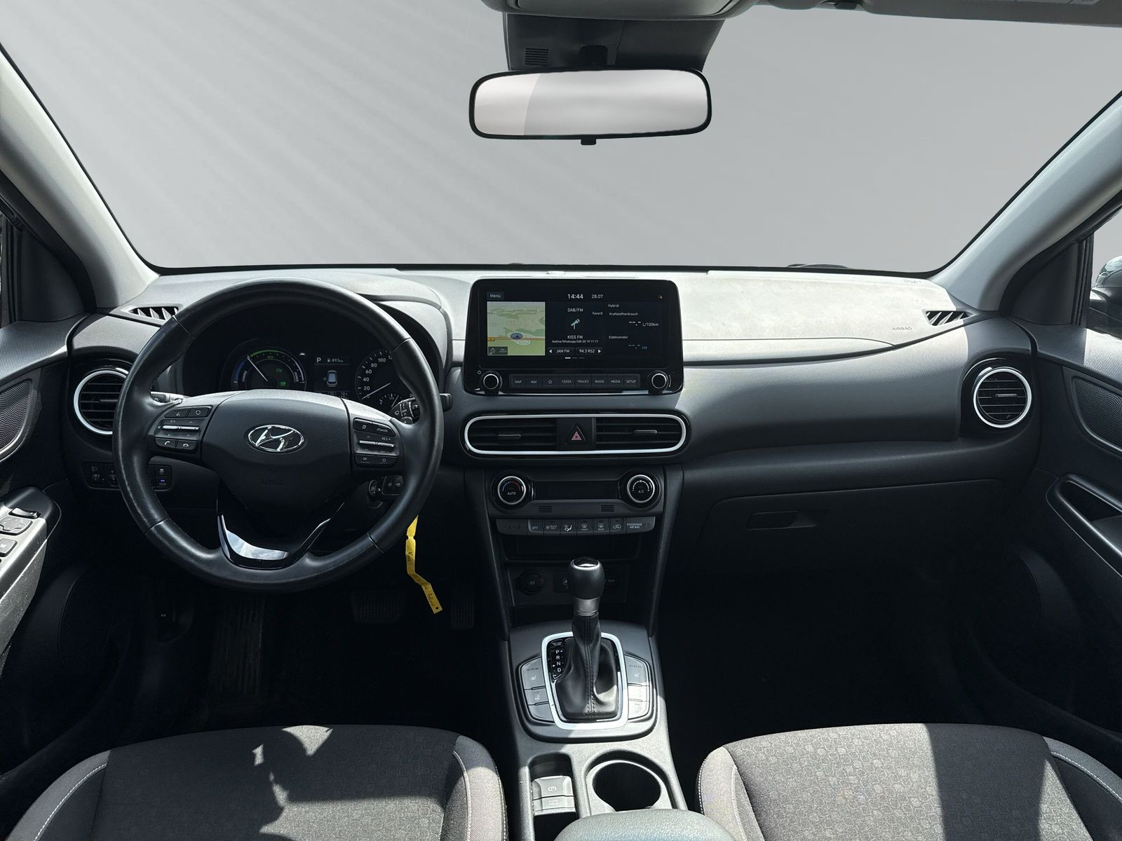 KONA HBYRID TREND 1.6 DCT +KAM+NAV+SHZ+LHZ+ALLW+