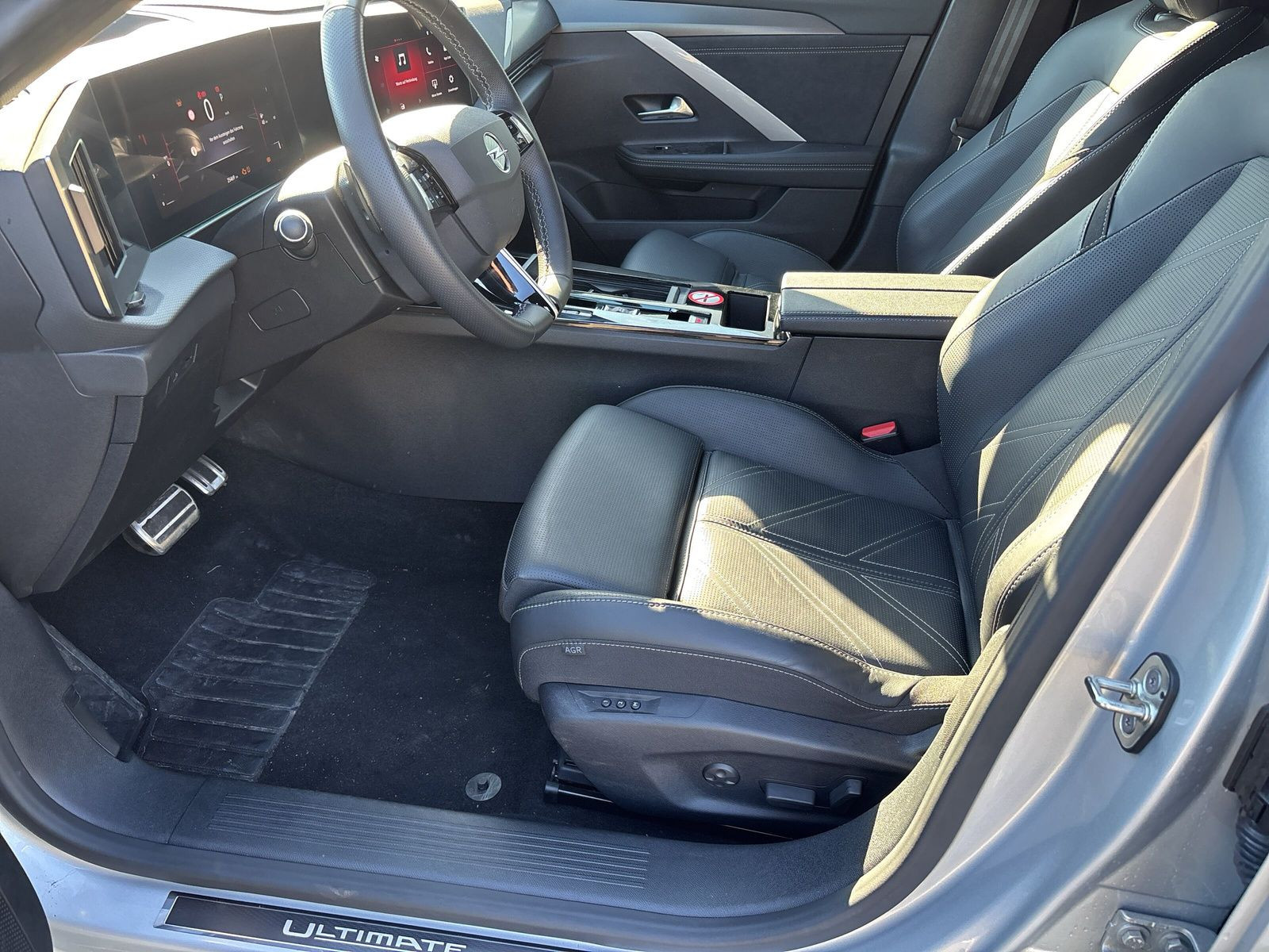 ASTRA L ST ULTIMATE 1.2 TURBOS/S 96KW AT8++