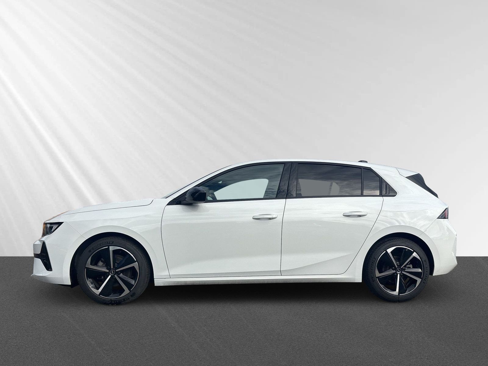 ASTRA L 5T GS 1.2 TURBO KLIMA+PDC+KAMERA+SHZ+AT8
