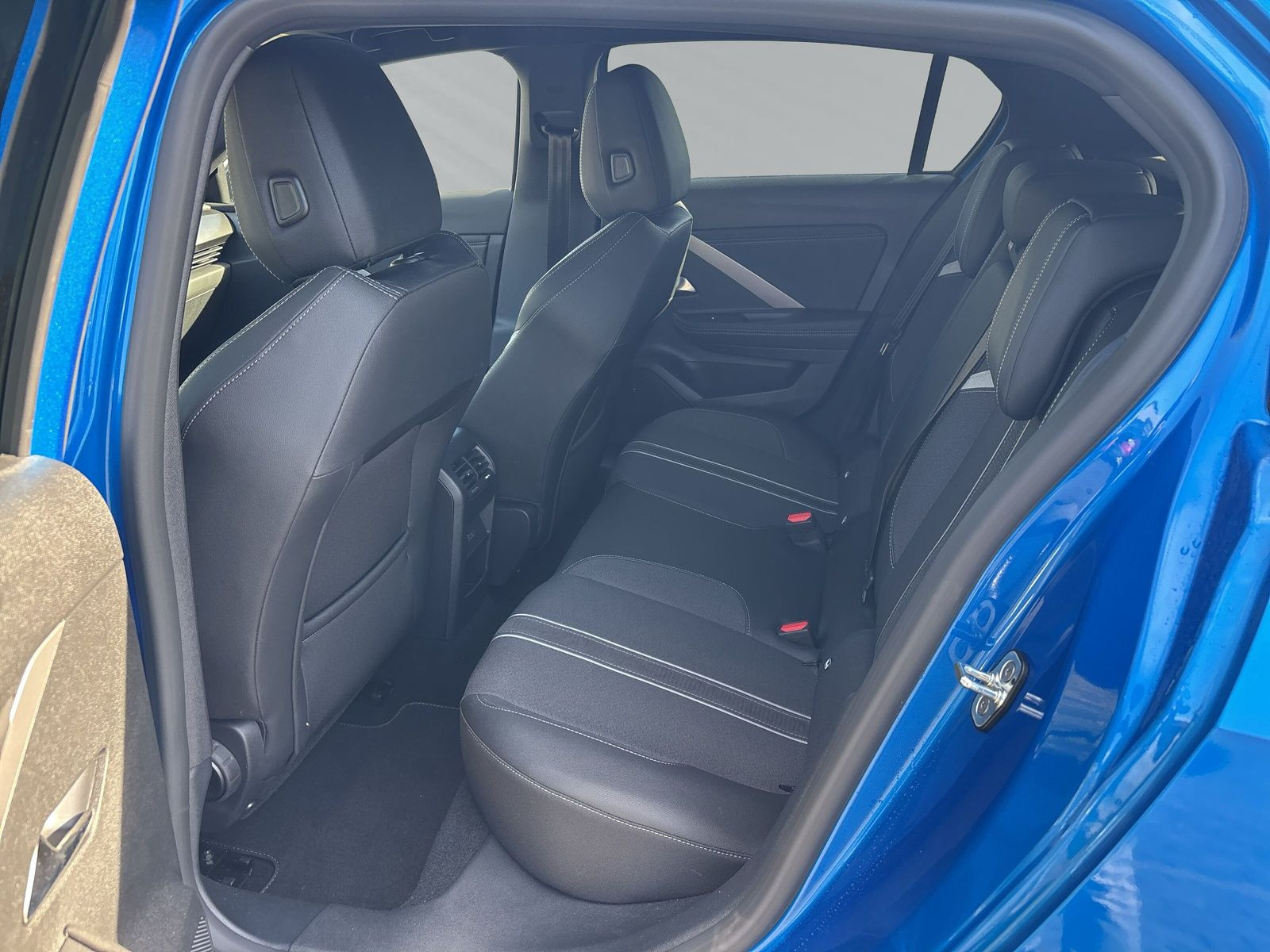 ASTRA L 5T GS 1.2 TURBO AT 96KW +SCHIEBEDACH++++
