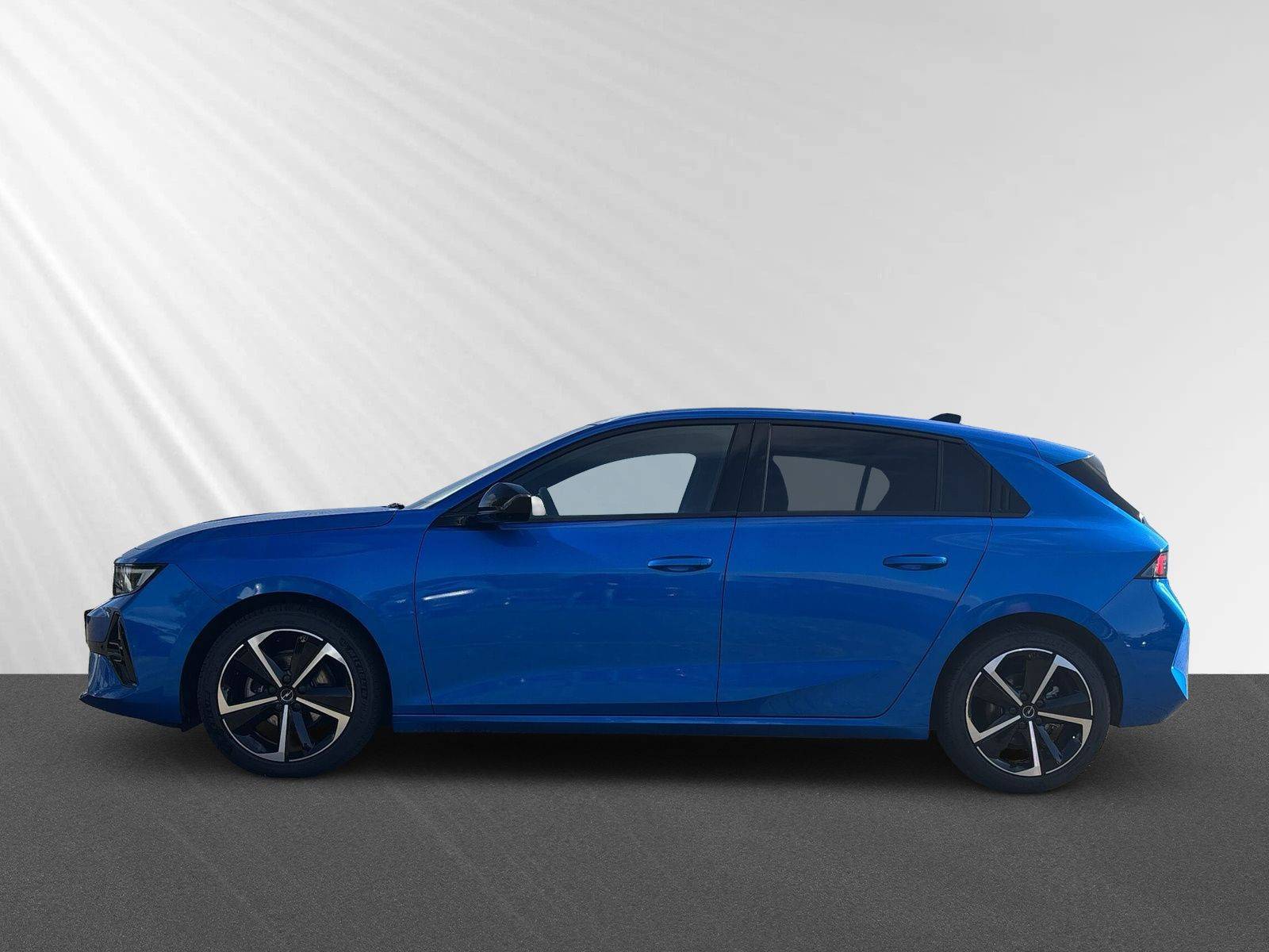 ASTRA L 5T GS 1.2 TURBO AT 96KW +SCHIEBEDACH++++