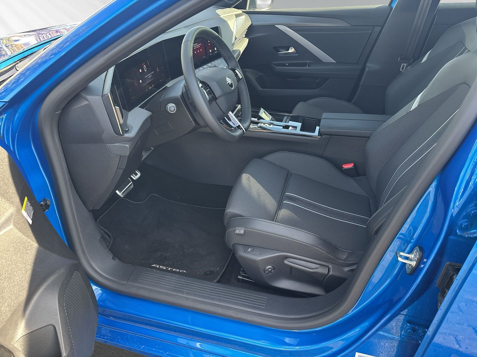 ASTRA L 5T GS 1.2 TURBO AT 96KW +SCHIEBEDACH++++