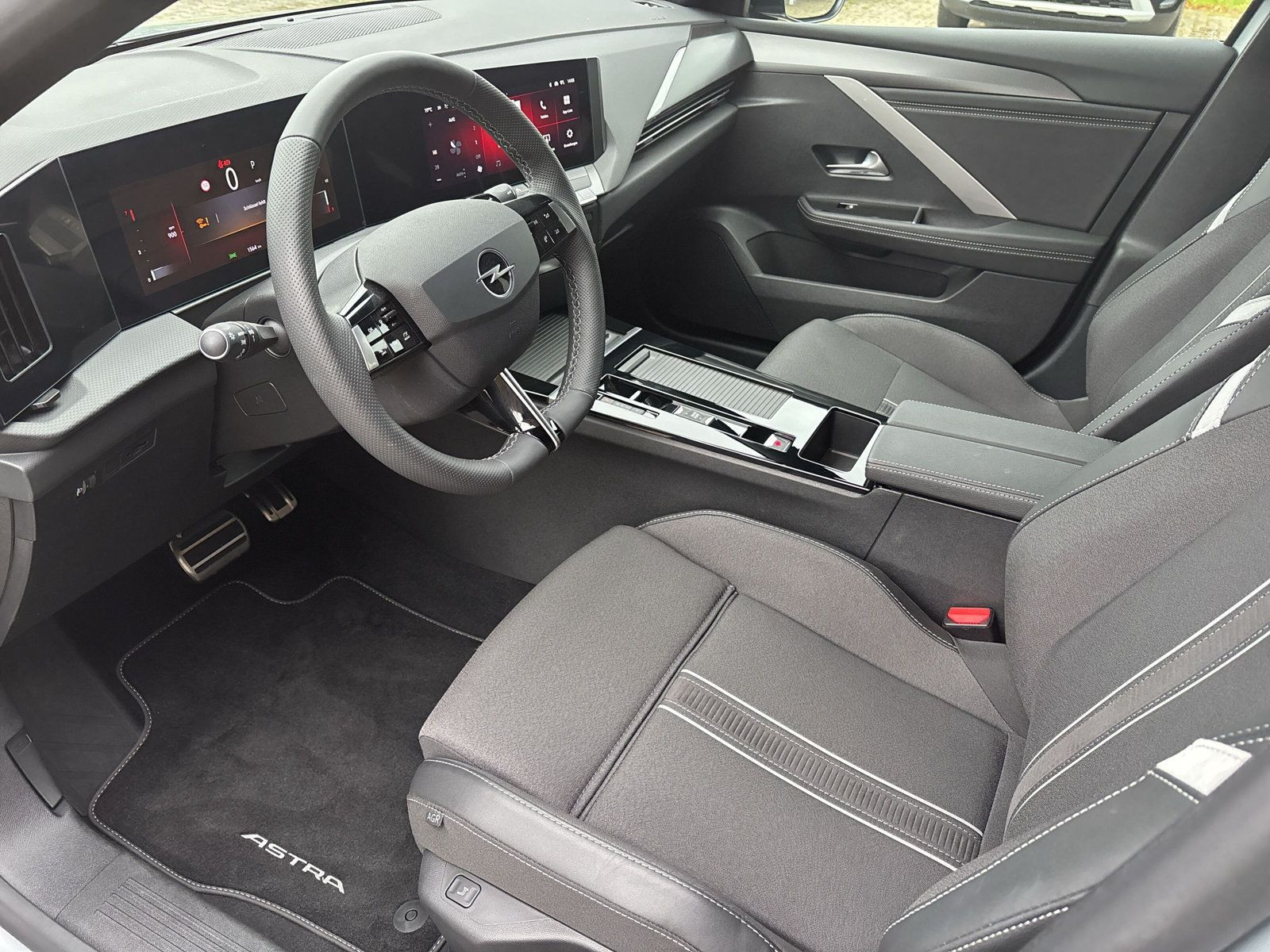 ASTRA L ST GS 1.2 131 PS Klima+KAMERA+PDC+NAVI++