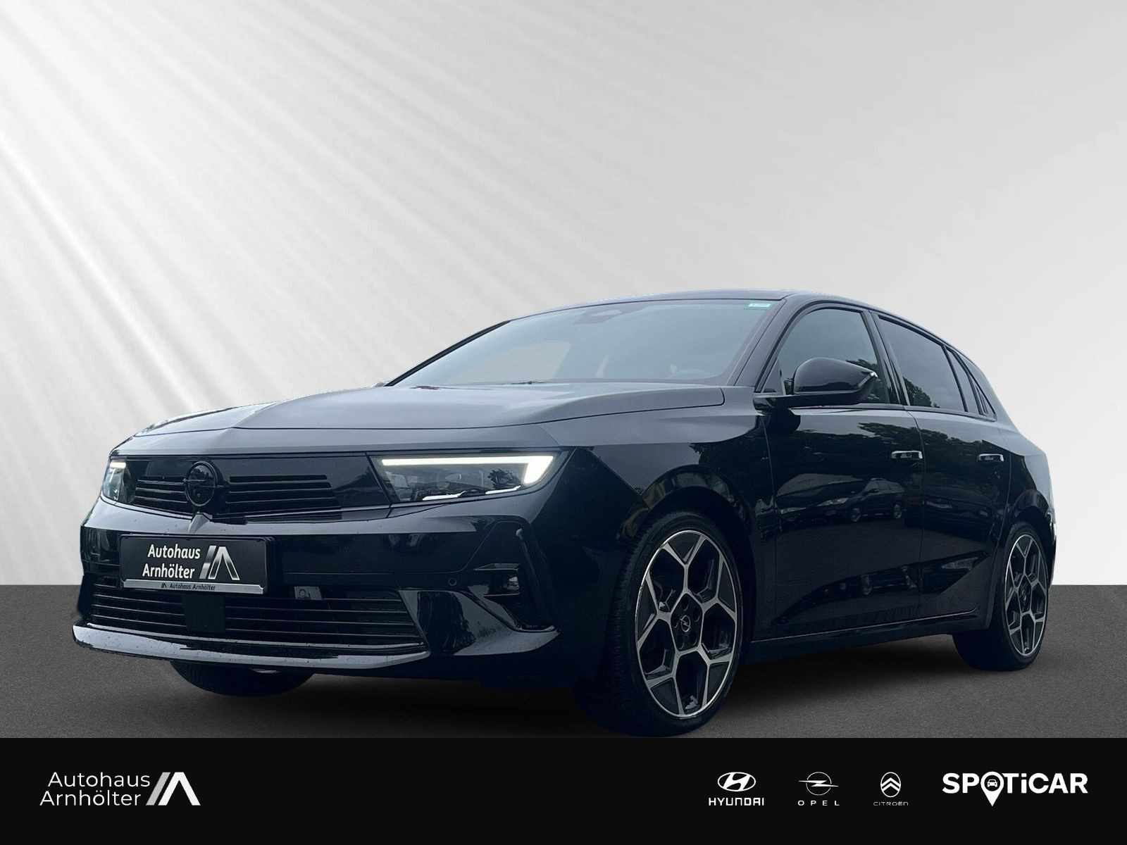 ASTRA L ST ULTIMATE 1.2 AT8+CAM+CARPLAY+PANO+PDC