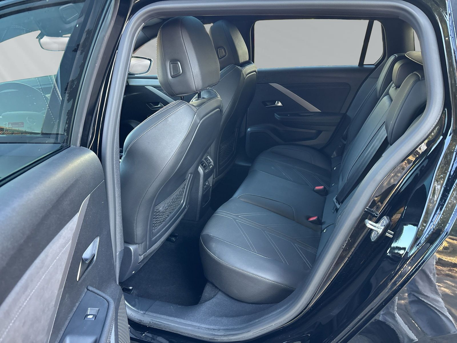 ASTRA L ST ULTIMATE 1.2 TURBOS/S 96KW AT8++