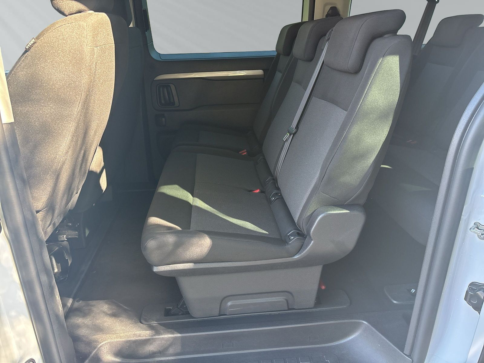 ZAFIRA EDITION XL 2.0 DIESEL S/S 130KW AT8