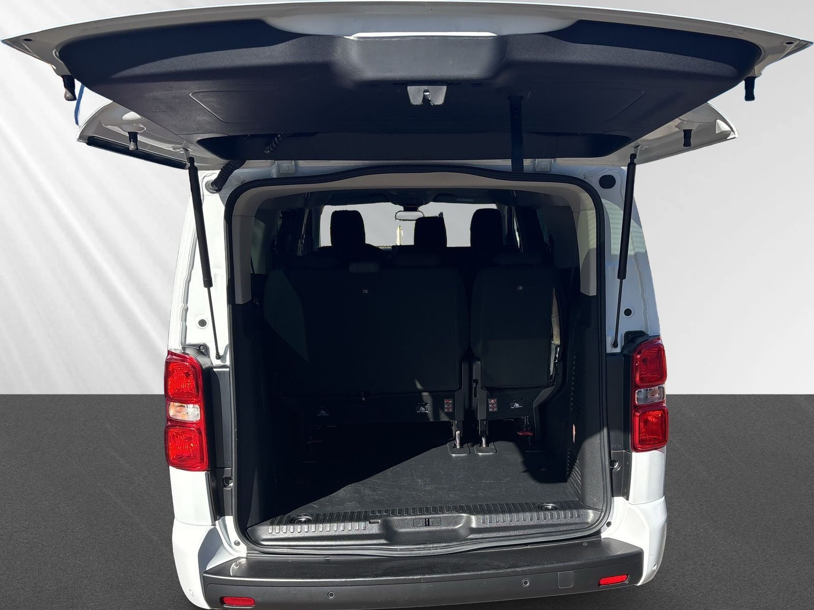 ZAFIRA EDITION XL 2.0 DIESEL S/S 130KW AT8