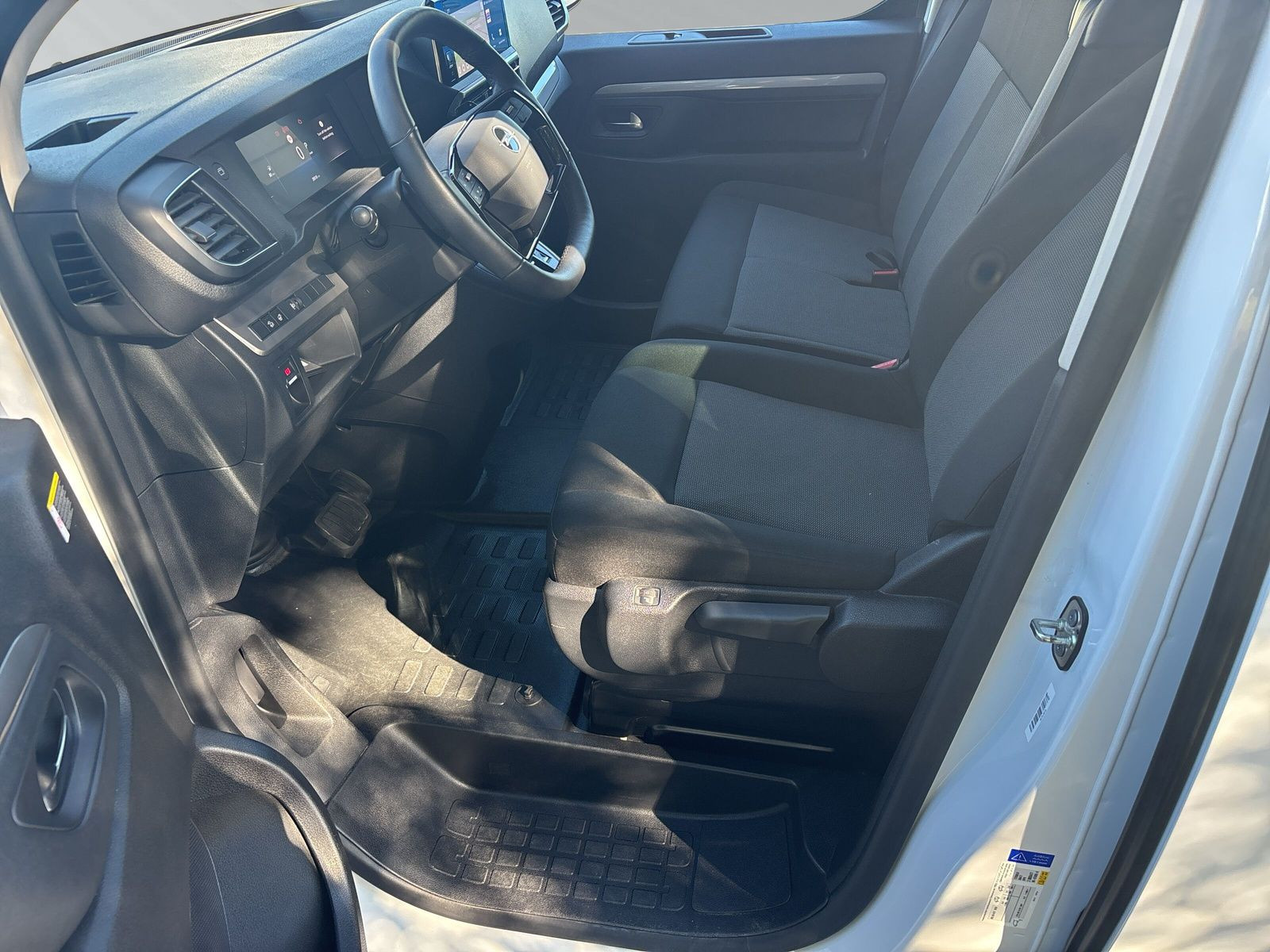 ZAFIRA EDITION XL 2.0 DIESEL S/S 130KW AT8