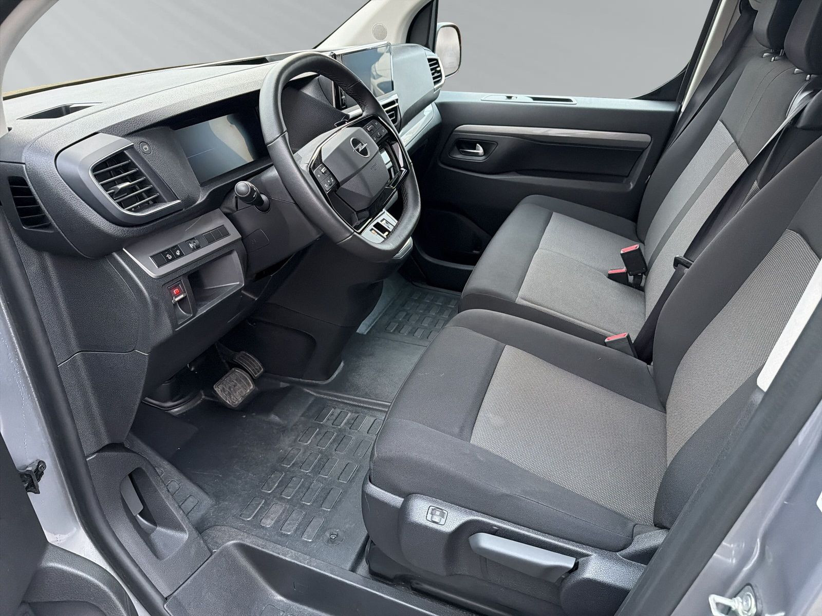 ZAFIRA LIFE EDITION XL 2.0 S/S AT8 +9SITZ+SHZ+