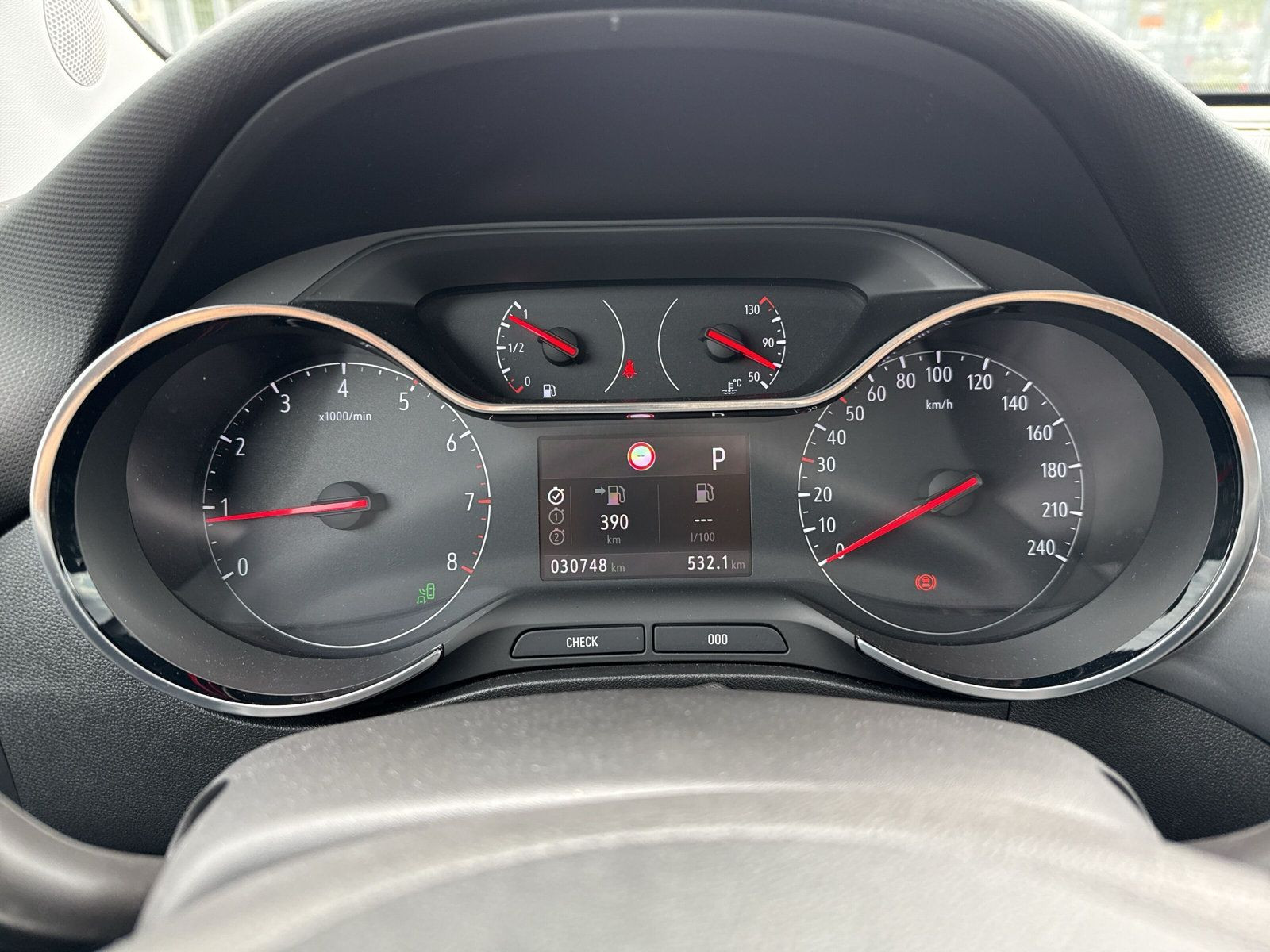 CROSSLAND ELEGANCE 1.2 +AT+NAVI+PDC+CAM+CARPLAY+