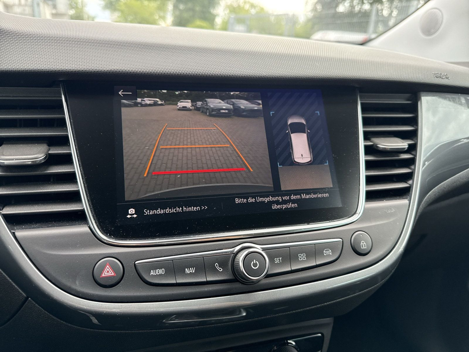 CROSSLAND ELEGANCE 1.2 +AT+NAVI+PDC+CAM+CARPLAY+