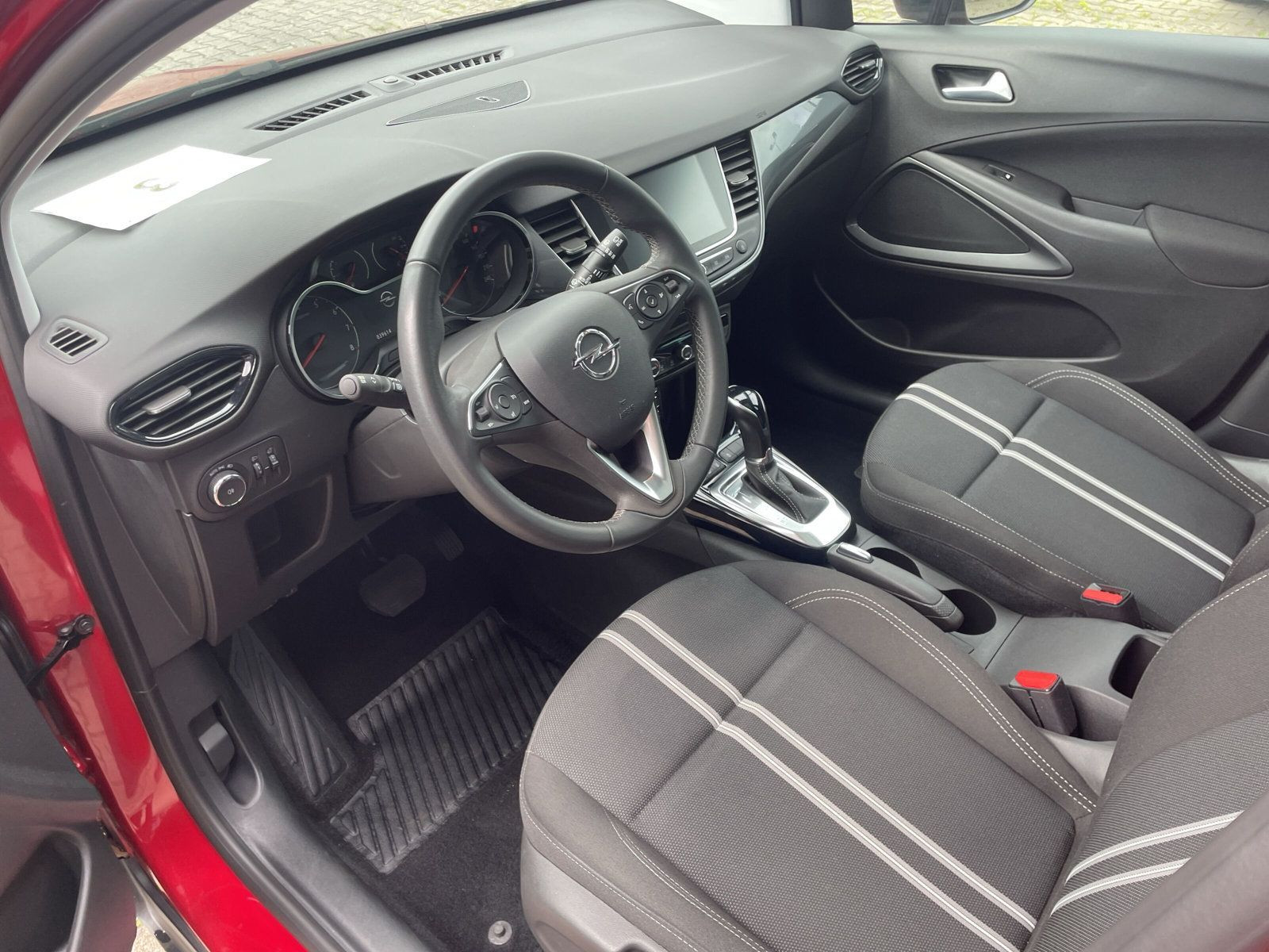 CROSSLAND ELEGANCE 1.2 KLIMA+LED+PANORAMA+LM+AT+