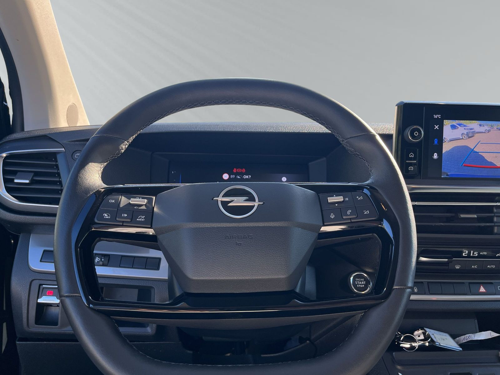 ZAFIRA EDITION XL 2.0 DIESEL AT8+PDC+CAM+CARPLAY