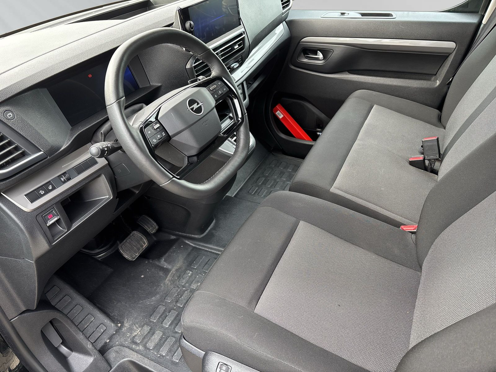 ZAFIRA EDITION XL 2.0 130KW KLIMA+SHZ+LED+AT+