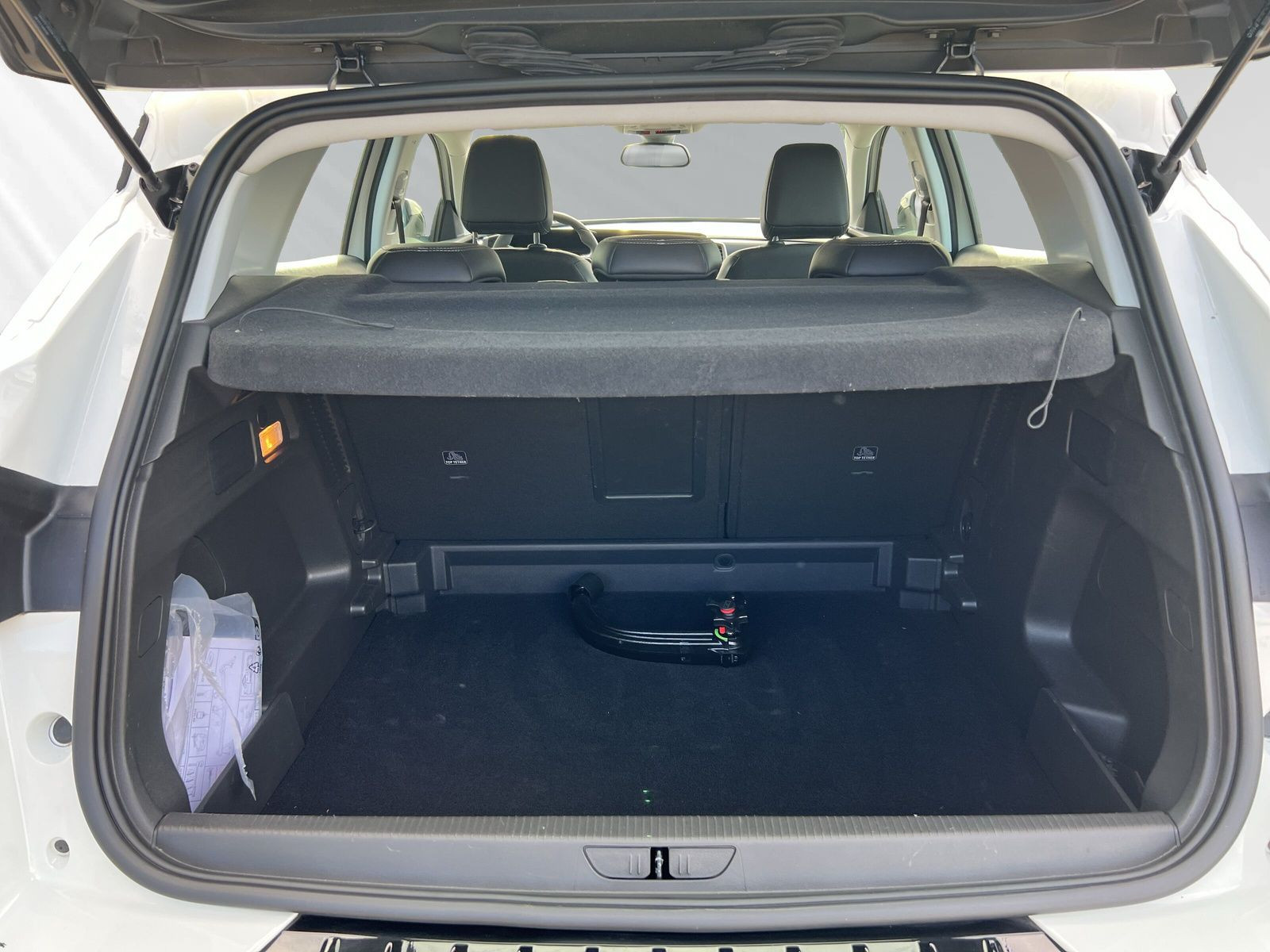 Grandland GS 1.2 Turbo S/S 96KW AT8+AHK+NAVI+CAM