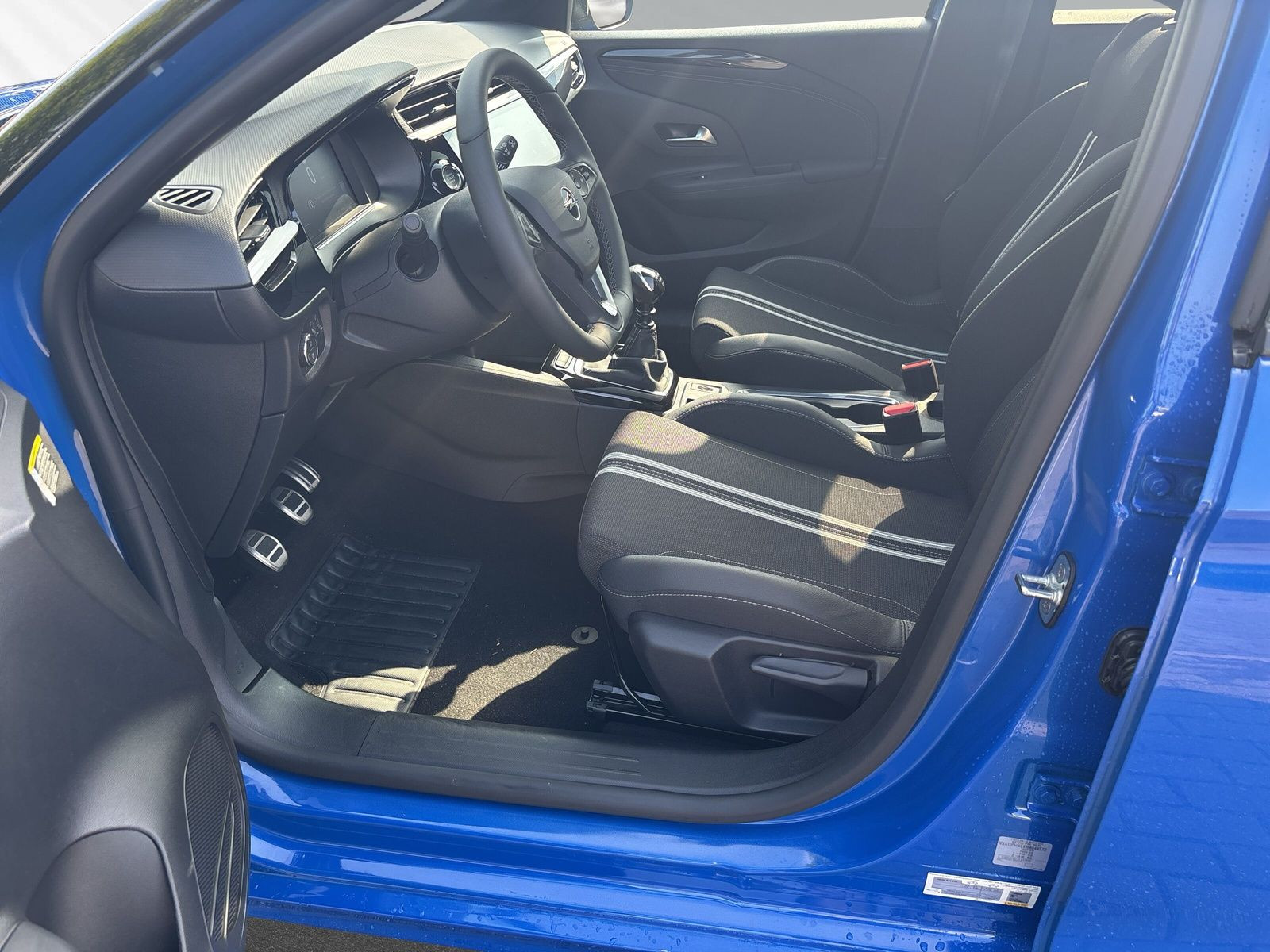CORSA F GS 1.2 TURBO S/S 74 KW+ PANO+Bluetooth++