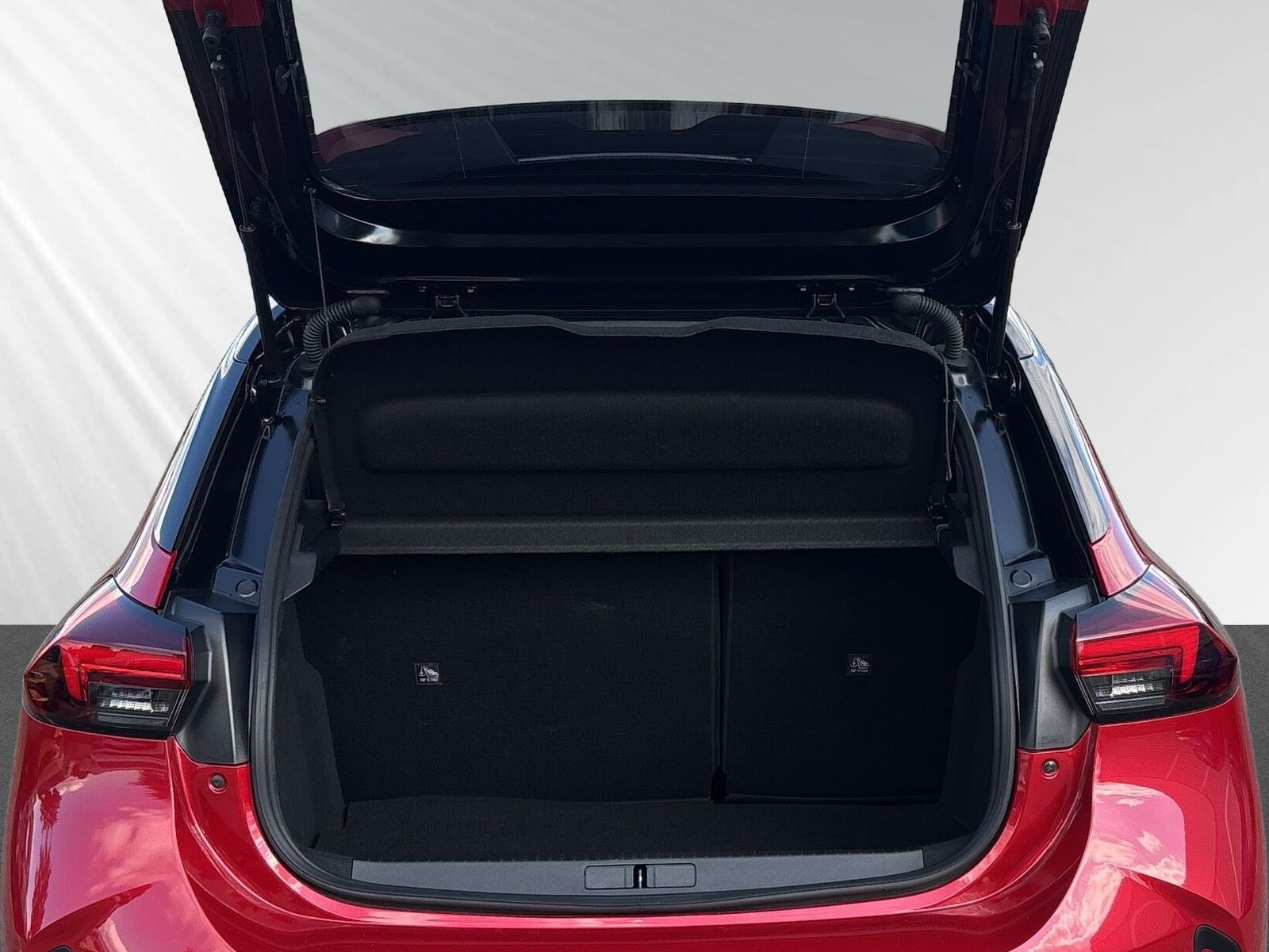 CORSA F GS 1.2 T 74KW +KAMERA+SHZ+LHZ+CARPLAY+LM