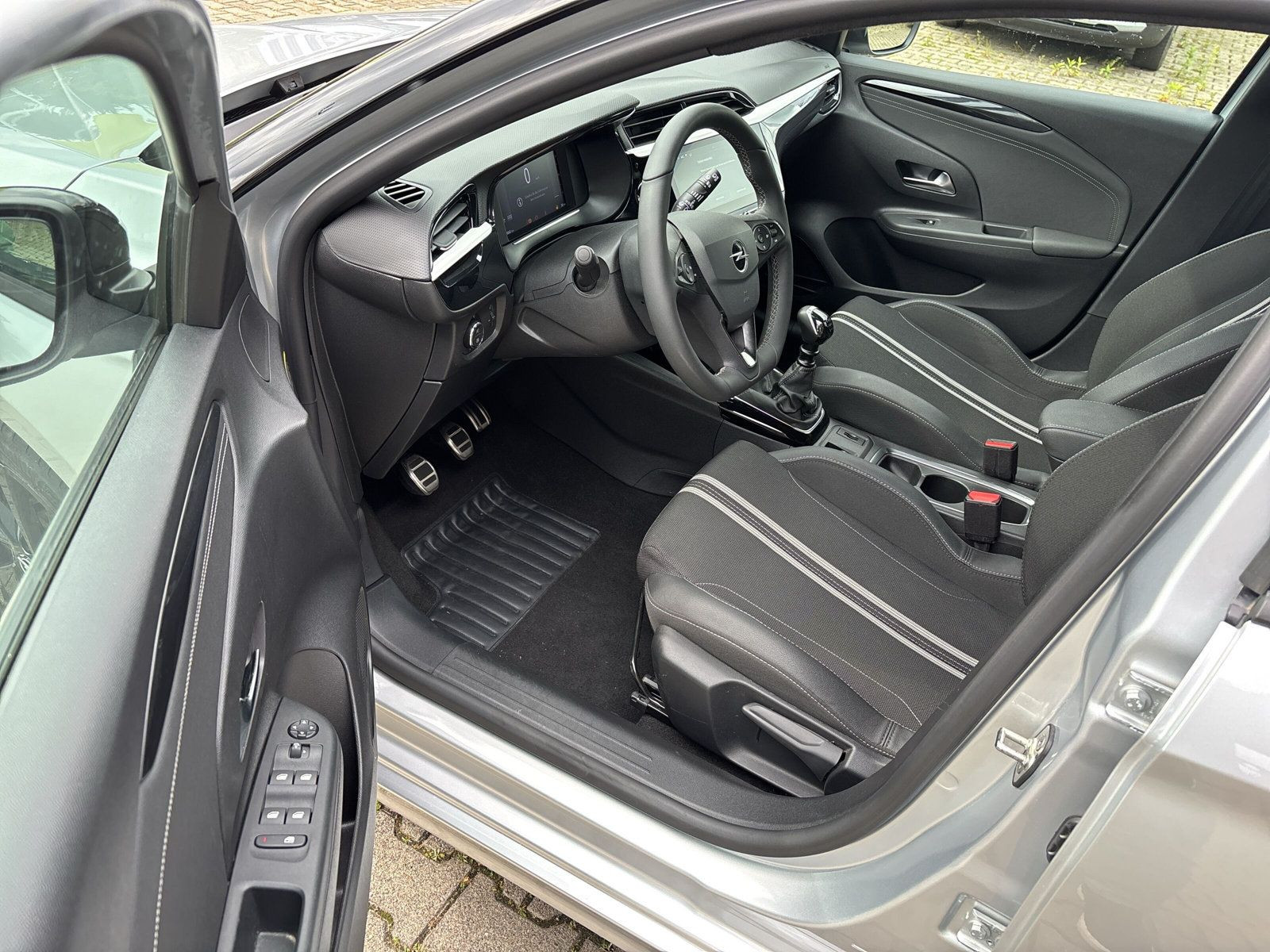 CORSA F GS 1.2 74KW KLIMA+NAVI+LED+PDC+KAMERA+6G