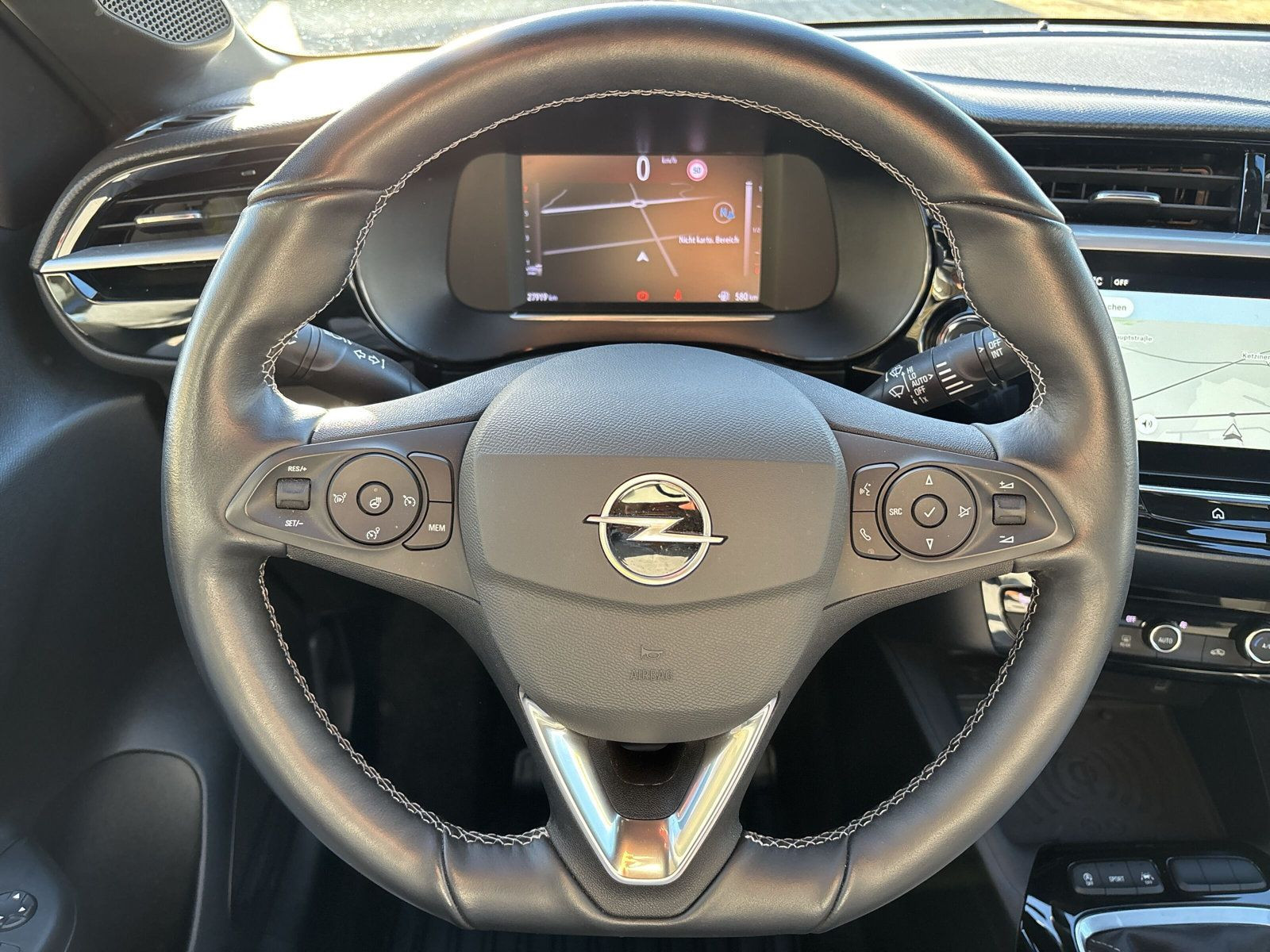 CORSA F GS 1.2 74KW KLIMA+PDC+NAVI+LED+SHZ+LHZ++