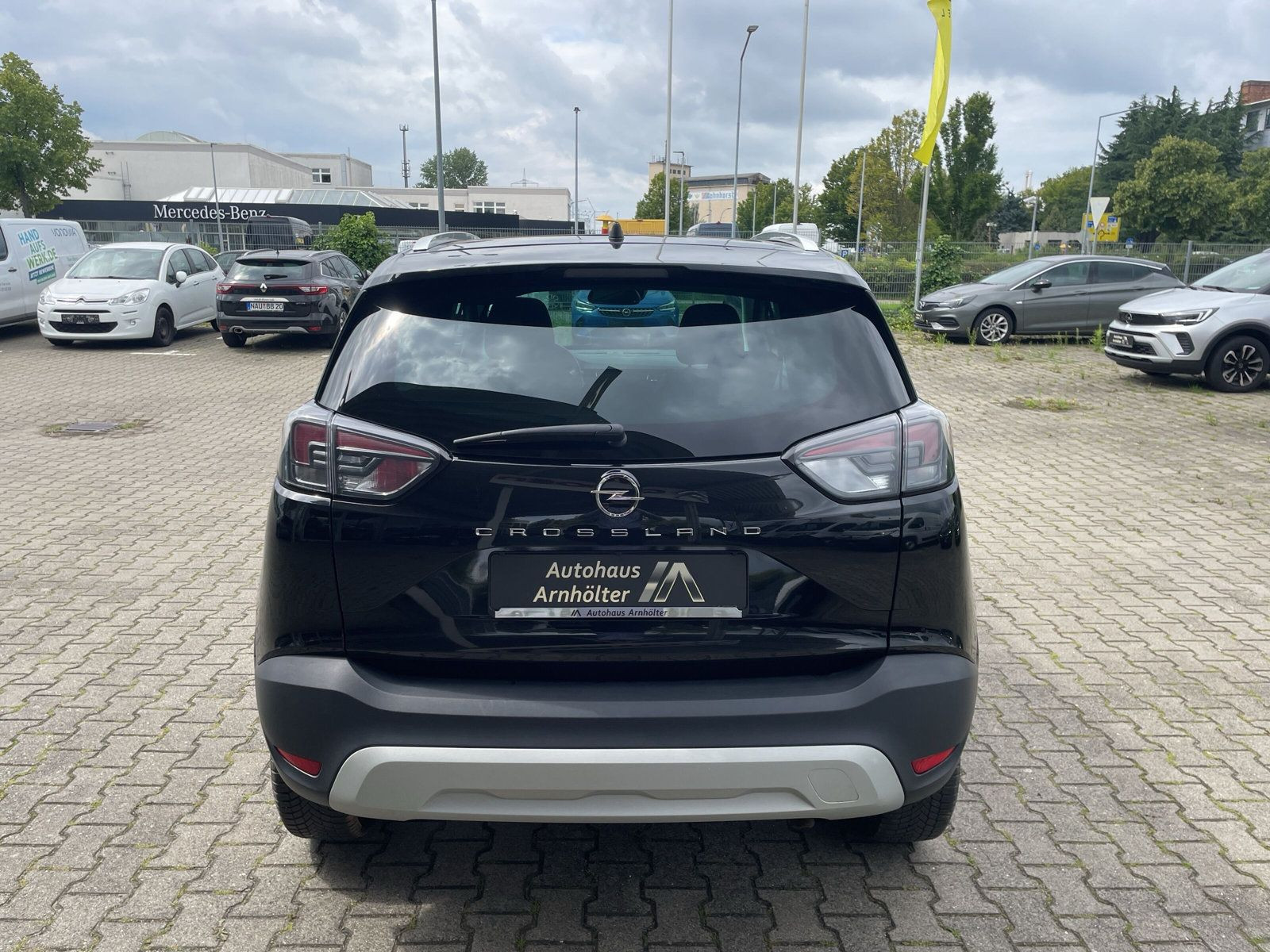 CROSSLAND ELEGANCE 1.2 KLIMA+LED+PANORAMA+LM+AT+