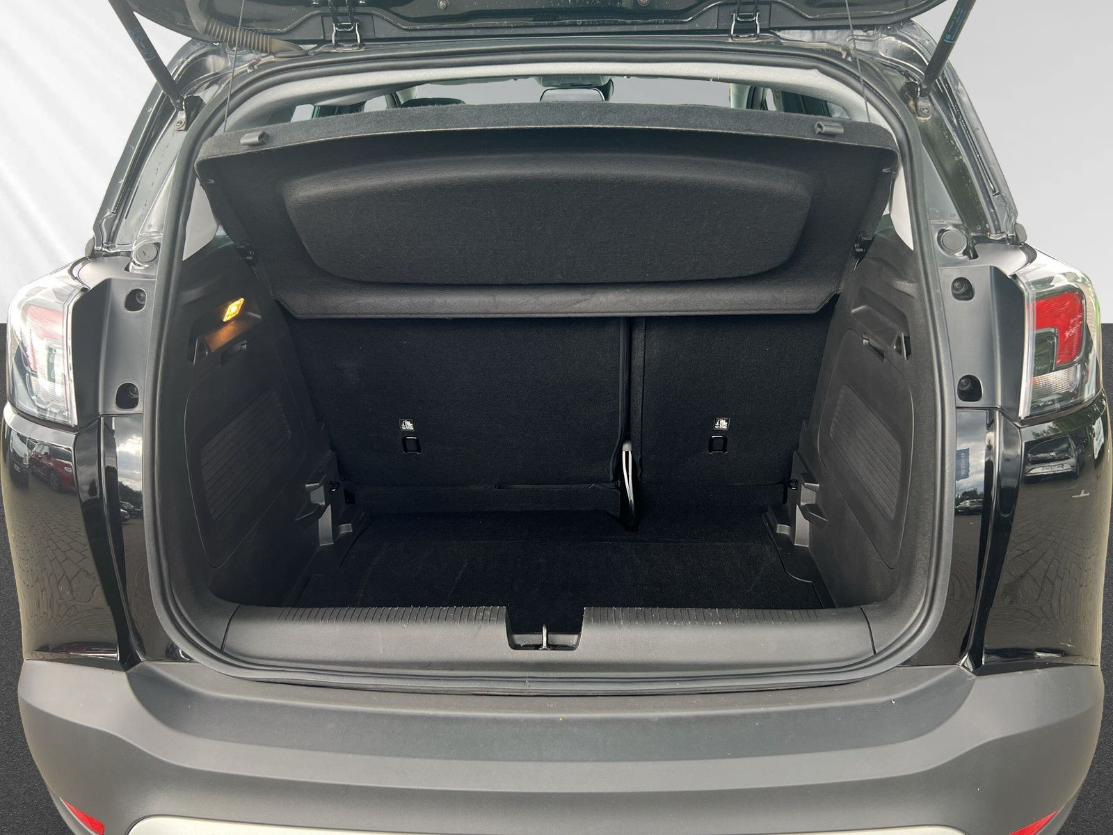 CROSSLAND ELEGANCE 1.2 T S/S 96KW AT +PANO+NAVI+