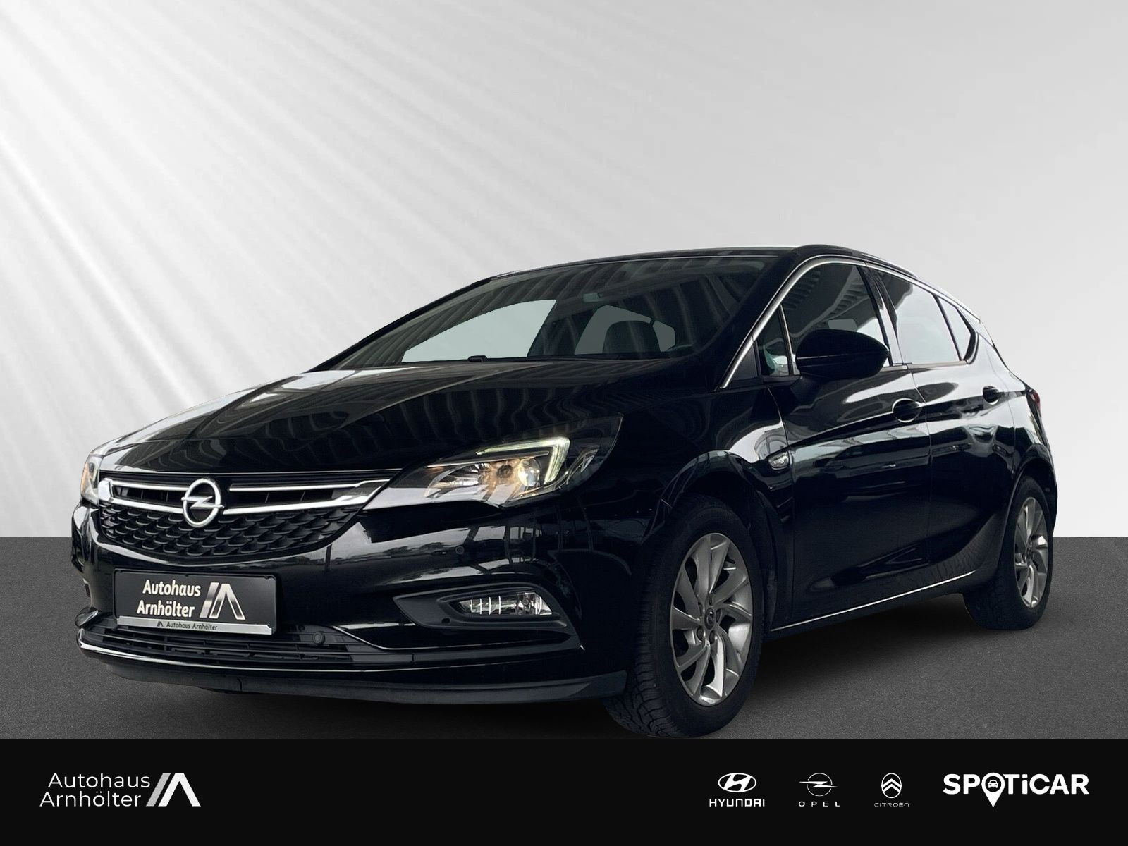 Astra K 5T 1.4 INNOVATION KLIMA+PDC+SHZ+LHZ+AHK+
