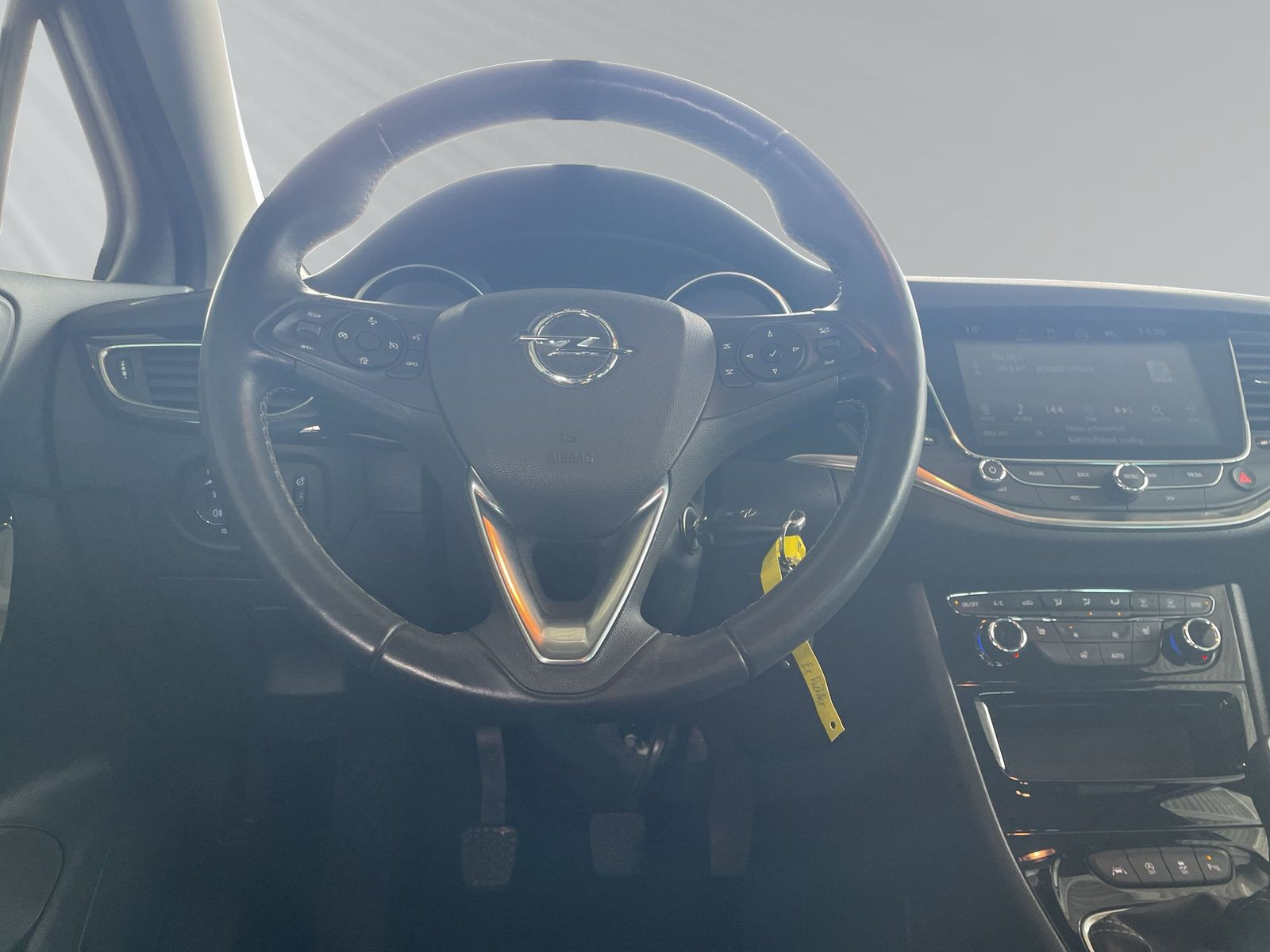 Astra K 5T 1.4 INNOVATION KLIMA+PDC+SHZ+LHZ+AHK+