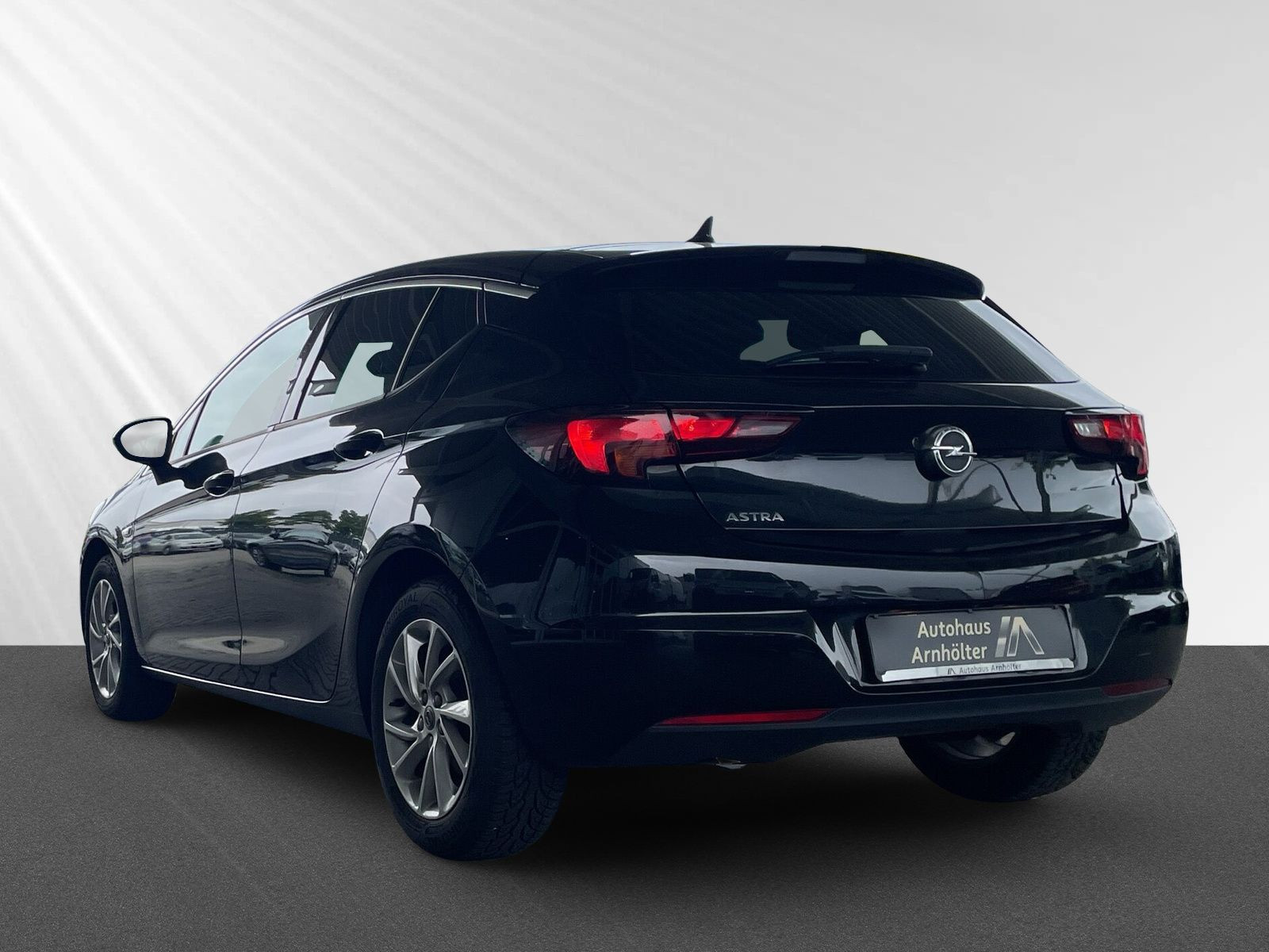 Astra K 5T 1.4 INNOVATION KLIMA+PDC+SHZ+LHZ+AHK+