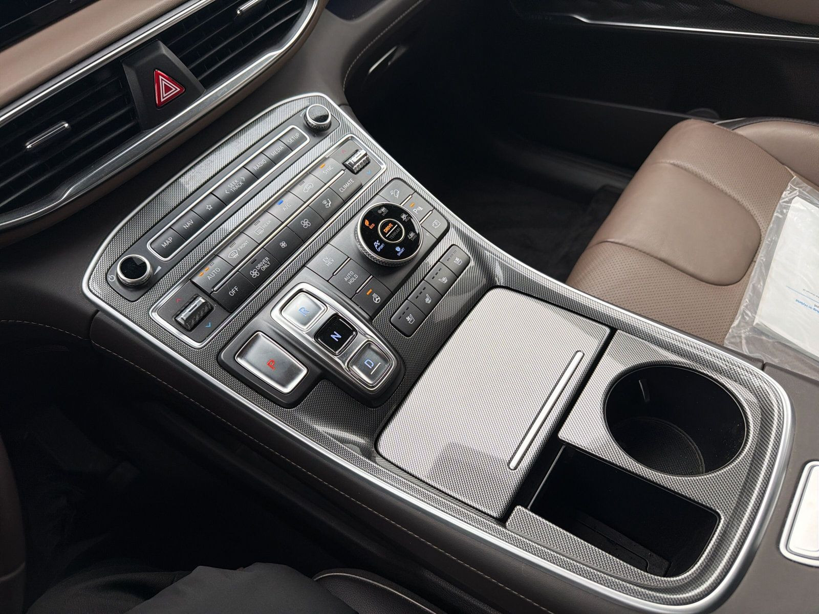 SANTA FE 1.6 T-GDi PHEV 4WD 5S PRIME +PANORAMAD+