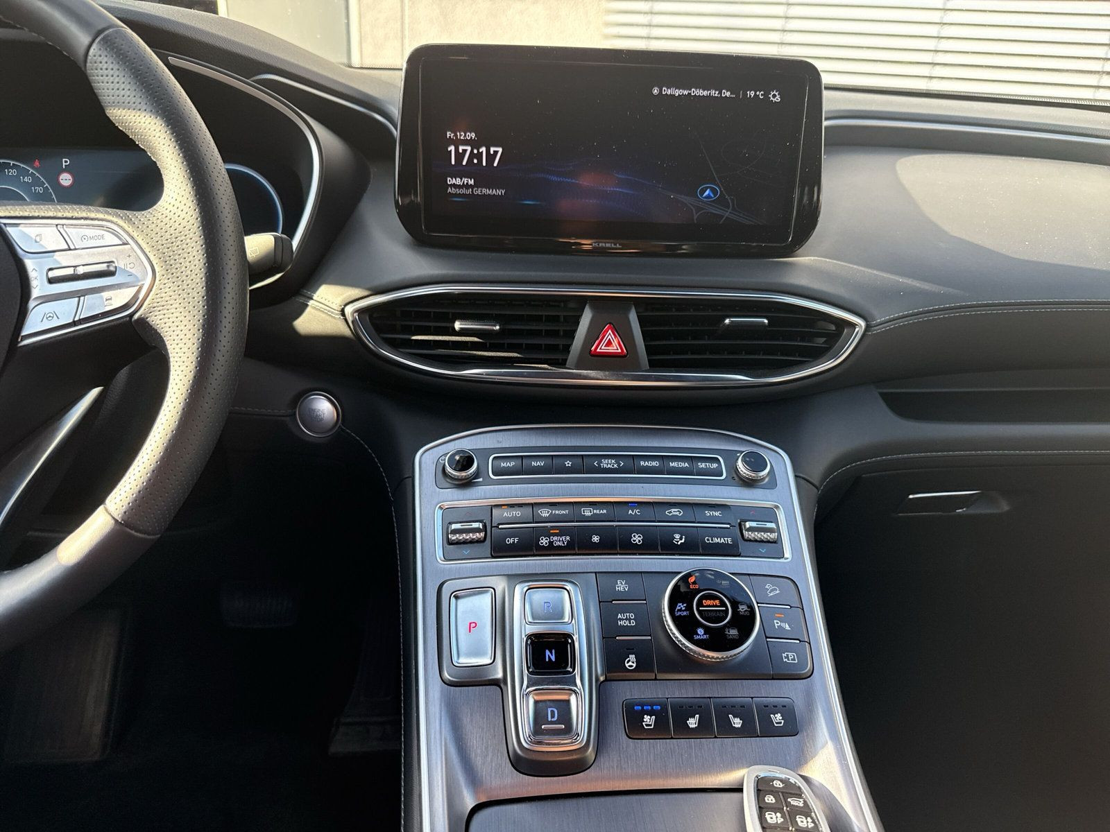 SANTA FE PHEV 1.6 T-GDi 4WD 5S SIGNATURE +PANOR+