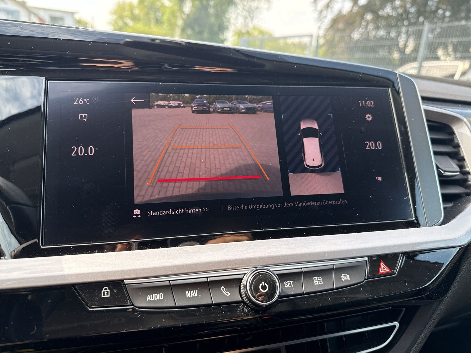 Grandland 1.2 GS ++AT+NAVI+PDC+CAM+CARPLAY+SHZ++